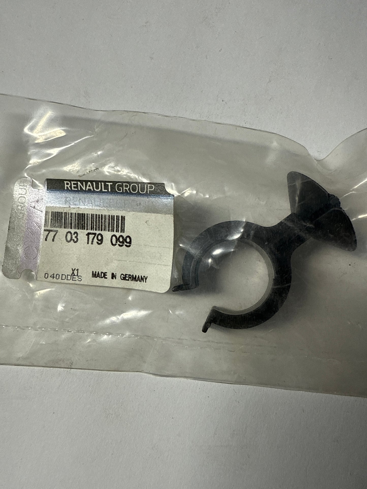 7703179099 - GRAPA SOPORTE - Renault