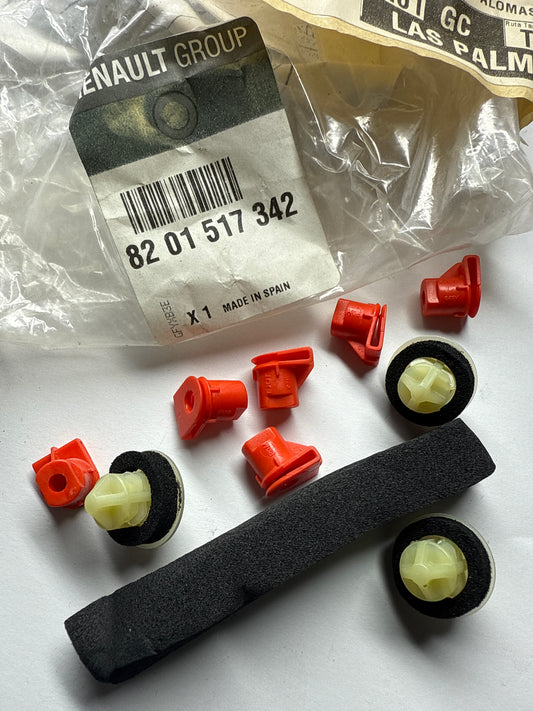 8201517342 - KIT FIJAC.SPOILER - Renault