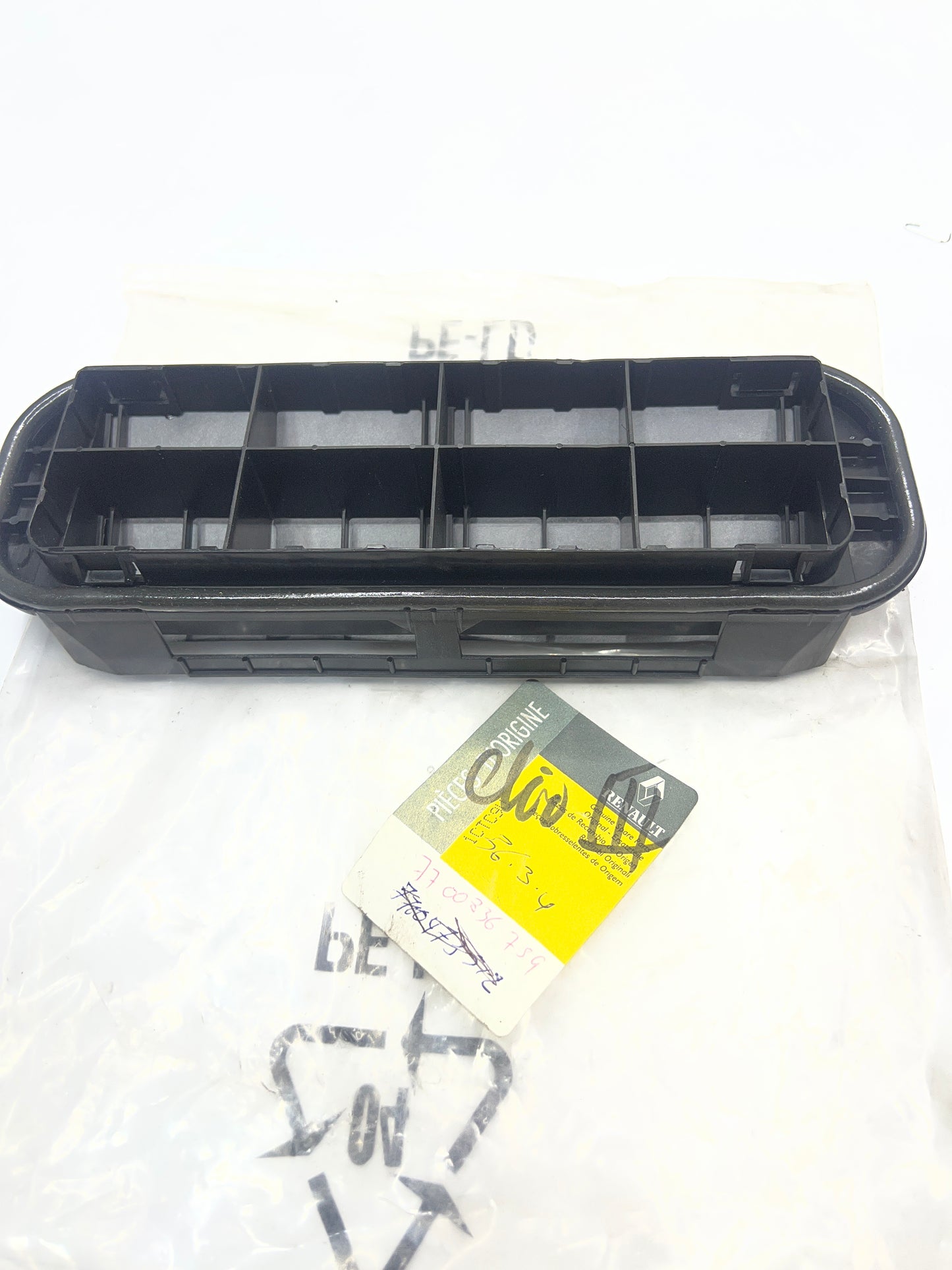 7700836759 EXTRACTOR AIRE RENAULT