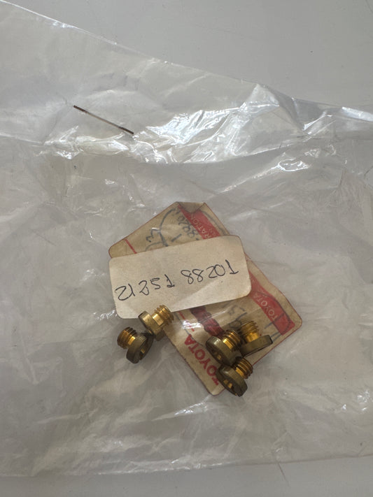 21251-88201 CARBURETOR, toyota