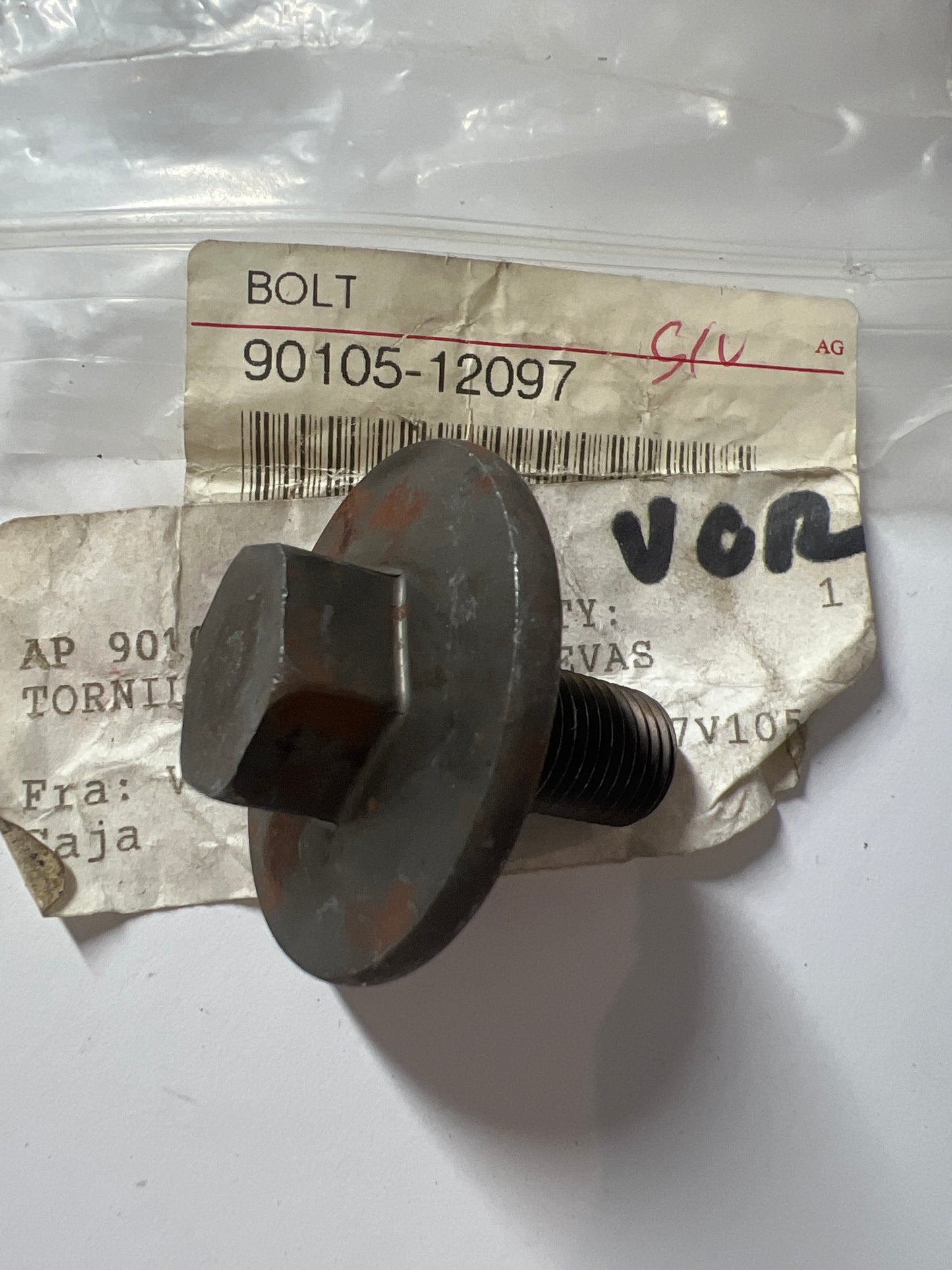 90105-12097 CAMSHAFT & VALVE, toyota