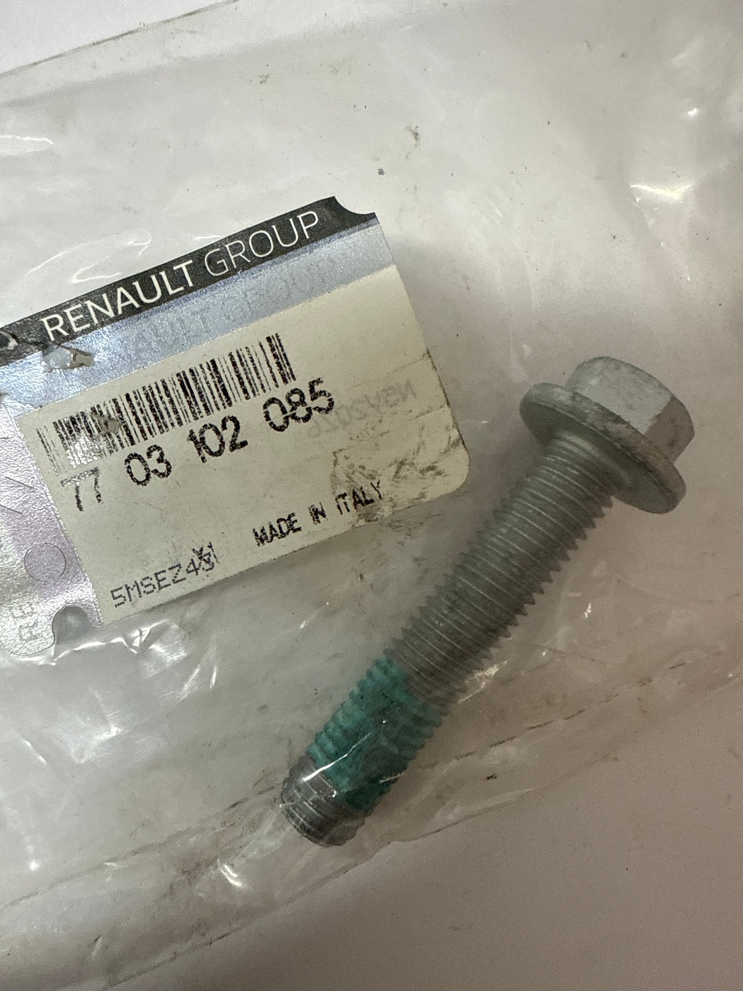 7703102085 - TORNILLO M10X150 - Renault