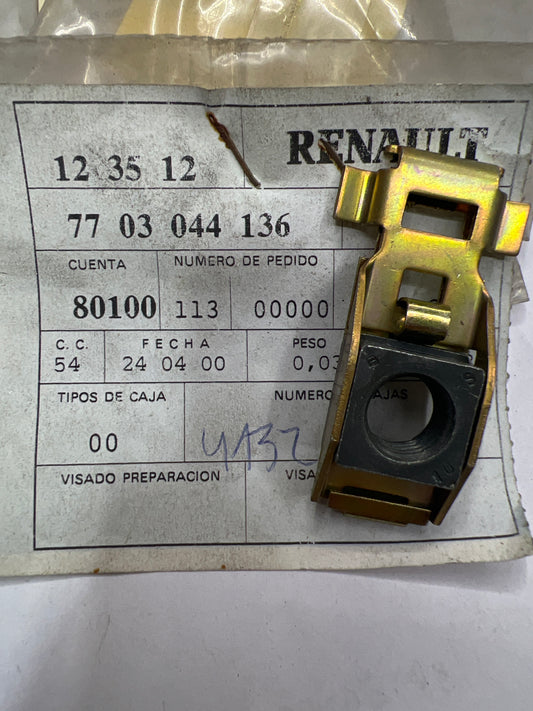 7703044136 CASE TUERCA SA RENAULT