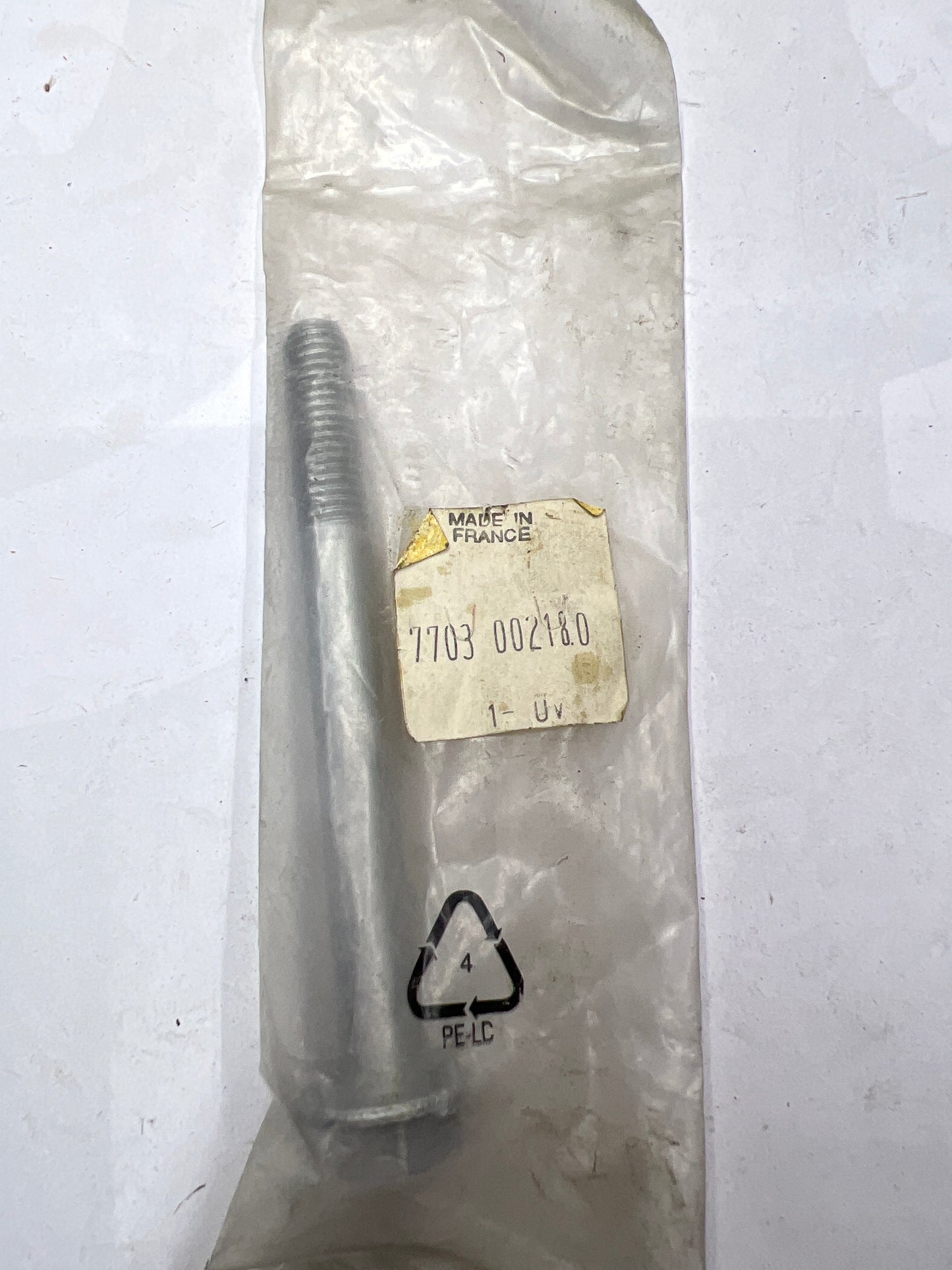 7703002180 TORNILLO RENAULT