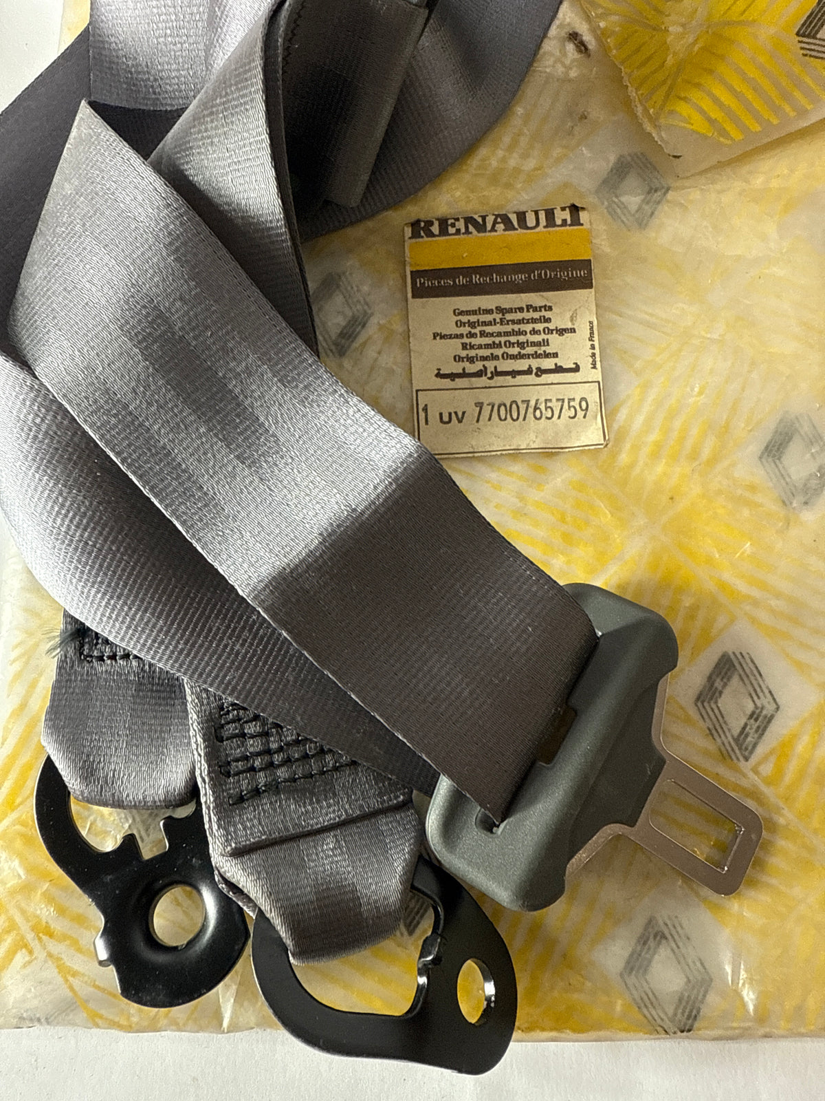 Cinturón de seguridad Renault 7700765759