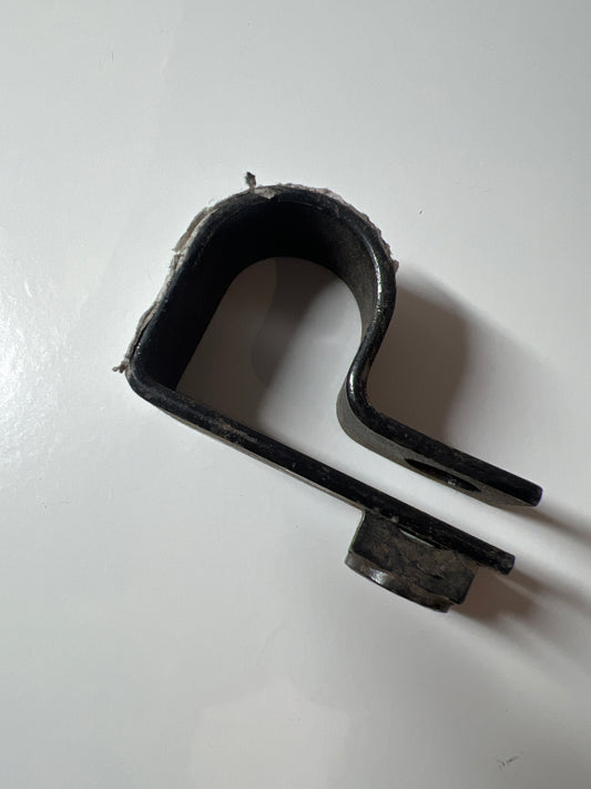 6971744, FIJACION NOVIA - CASQUILLO/GOMA, Ford