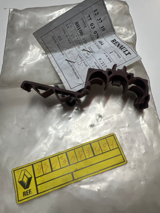 7703079484 GRAPA SOPORTE RENAULT