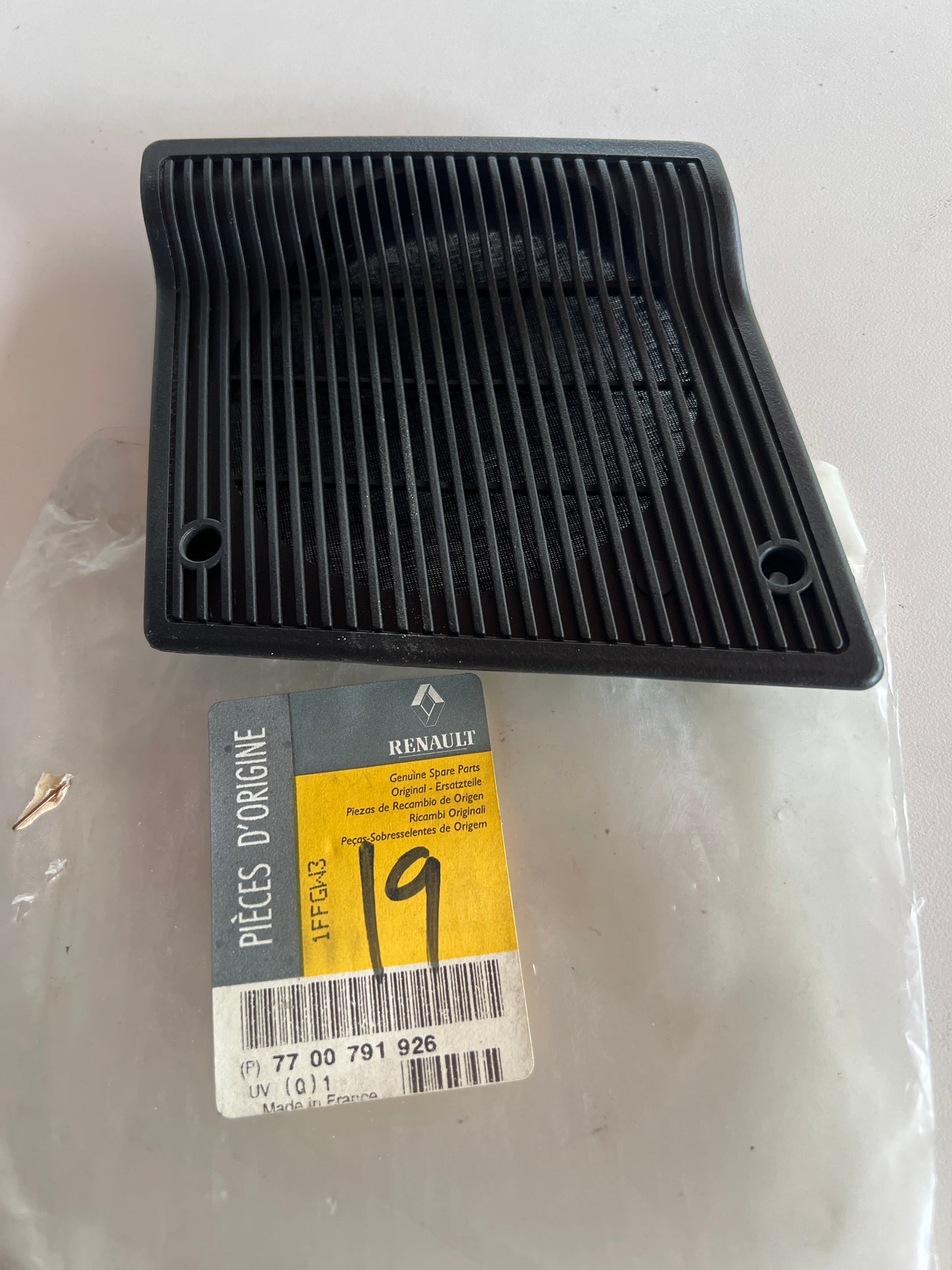 7700791926 GRILLE HP D RENAULT