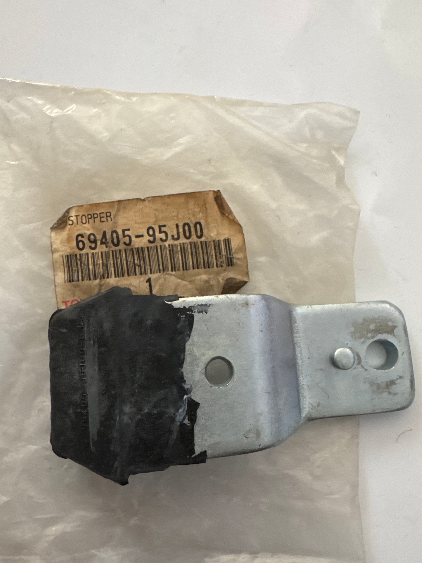 69405-95J00, 69405-95J00 SLIDE ROLLER & RAIL, toyota, Toyota - Lexus