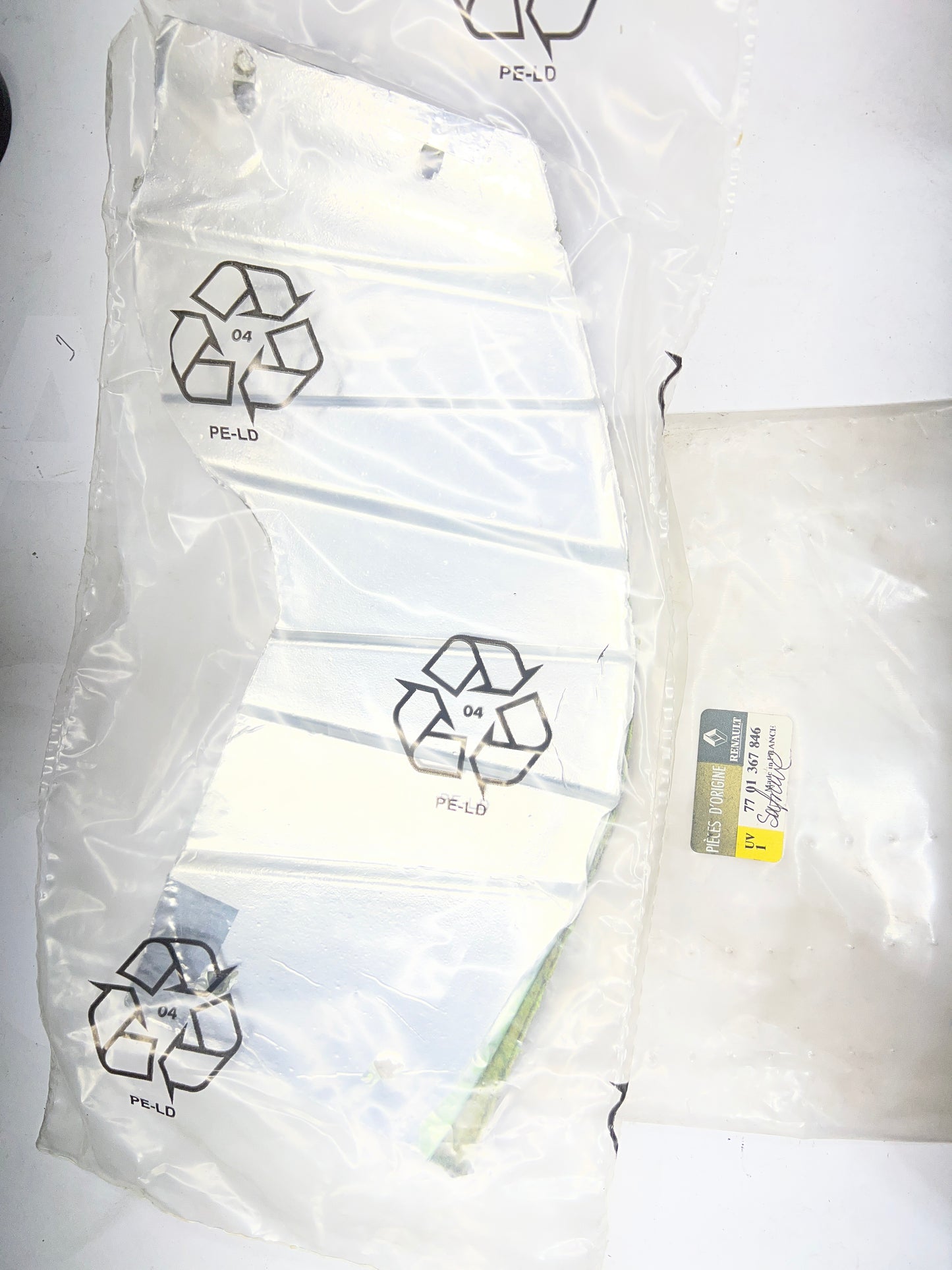 7701367846 PANTALLA TERMICA RENAULT