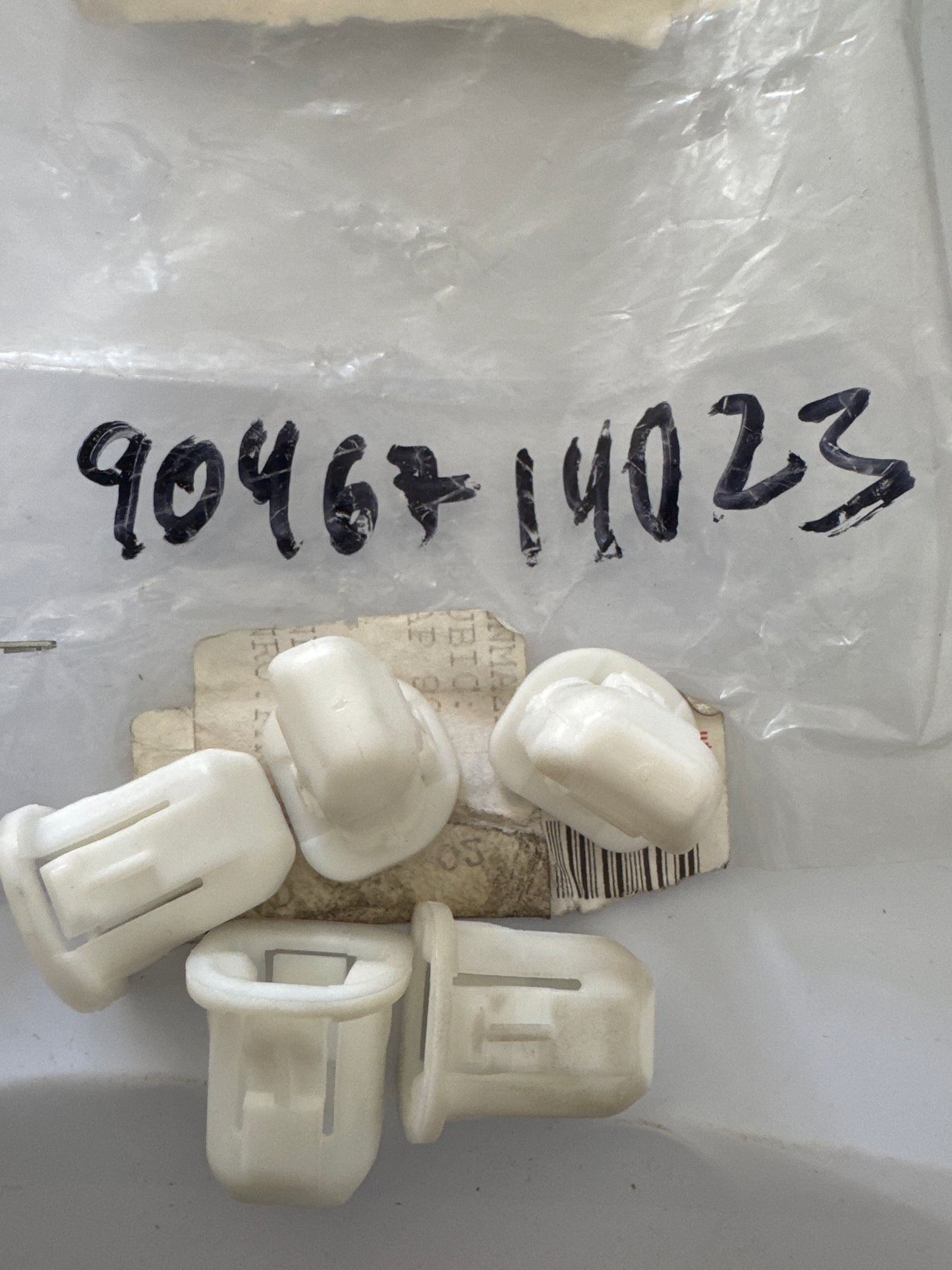 90467-14023 INSTRUMENT PANEL & GLOVE COMPARTMENT, toyota