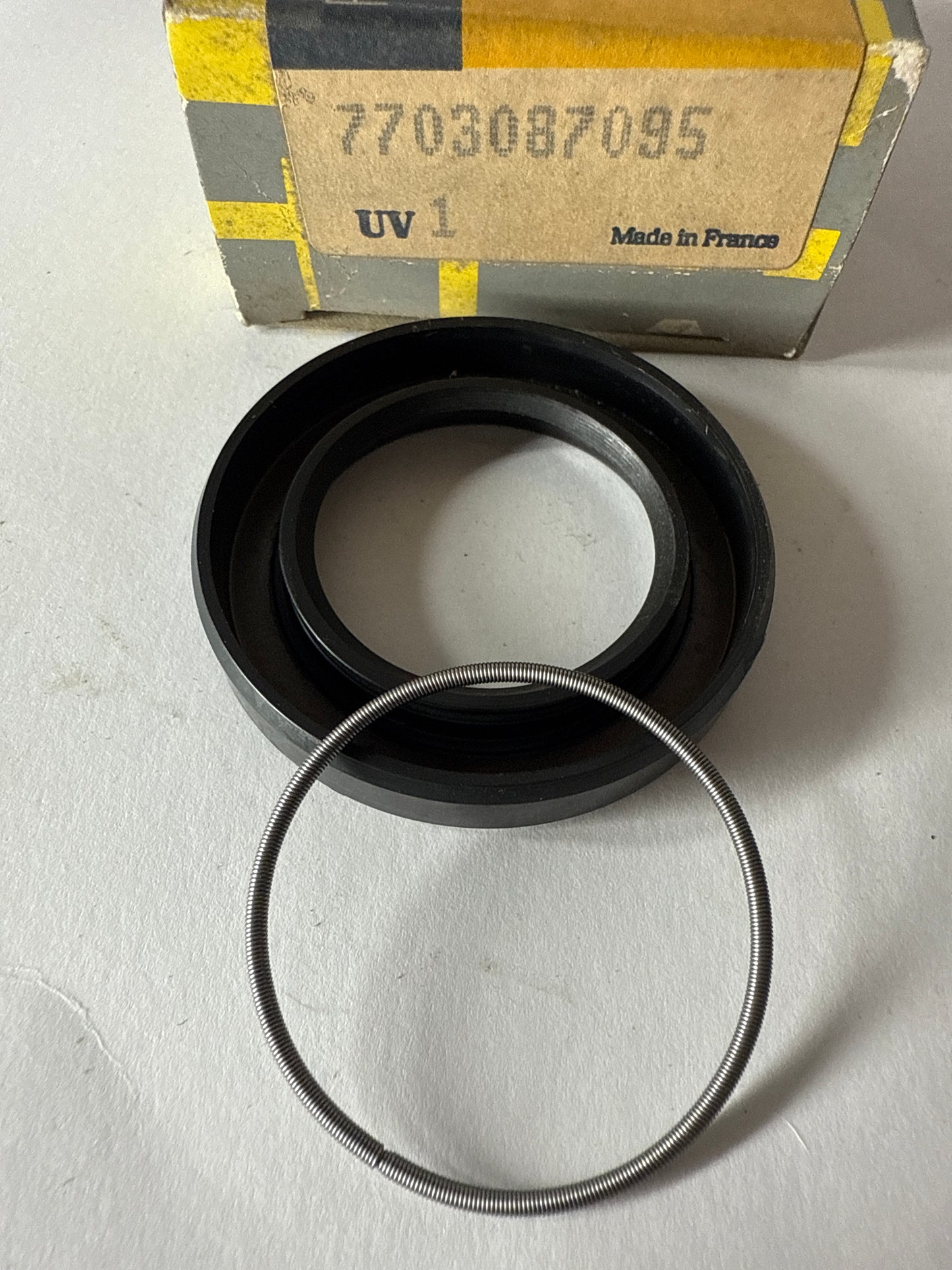 7703087095 - RETEN - Renault