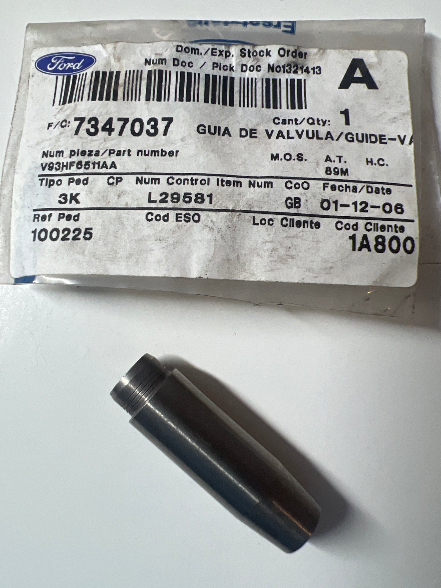 7347037, GUÍA DE VÁLVULA, Ford