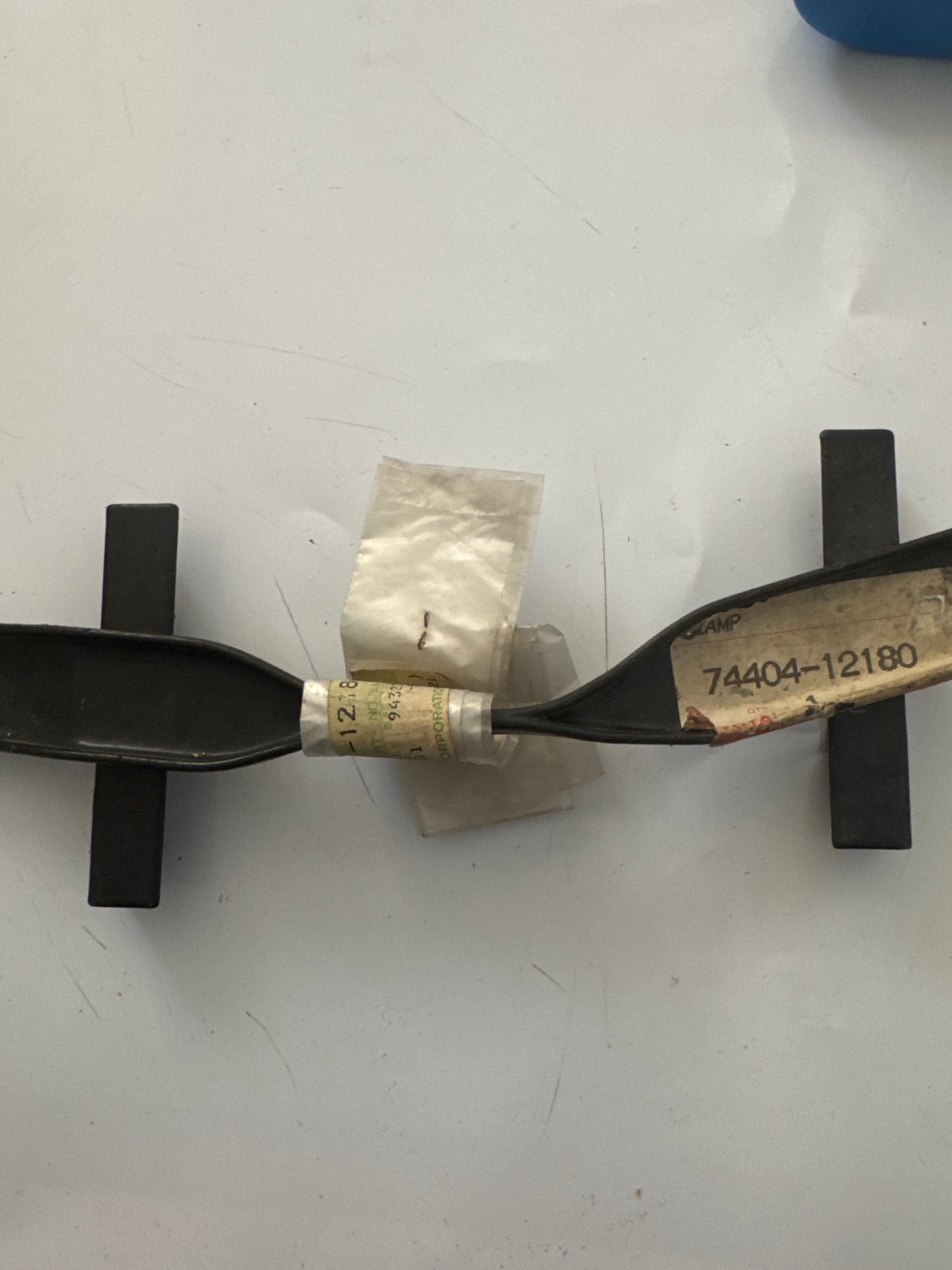 74404-12180, 74404-12180 BATTERY CARRIER, toyota, Toyota - Lexus