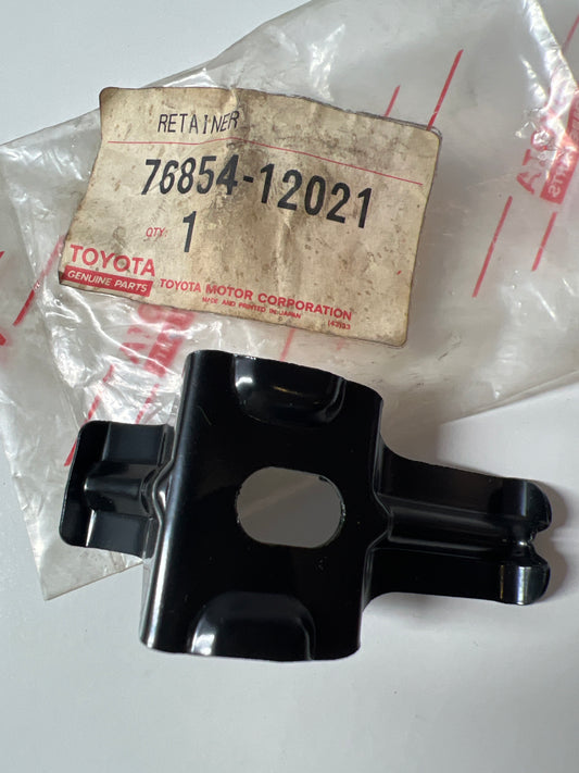 76854-12021, RETENEDOR, SPOILER DELANTERO, SUPERIOR IZQUIERDO, Toyota - Lexus