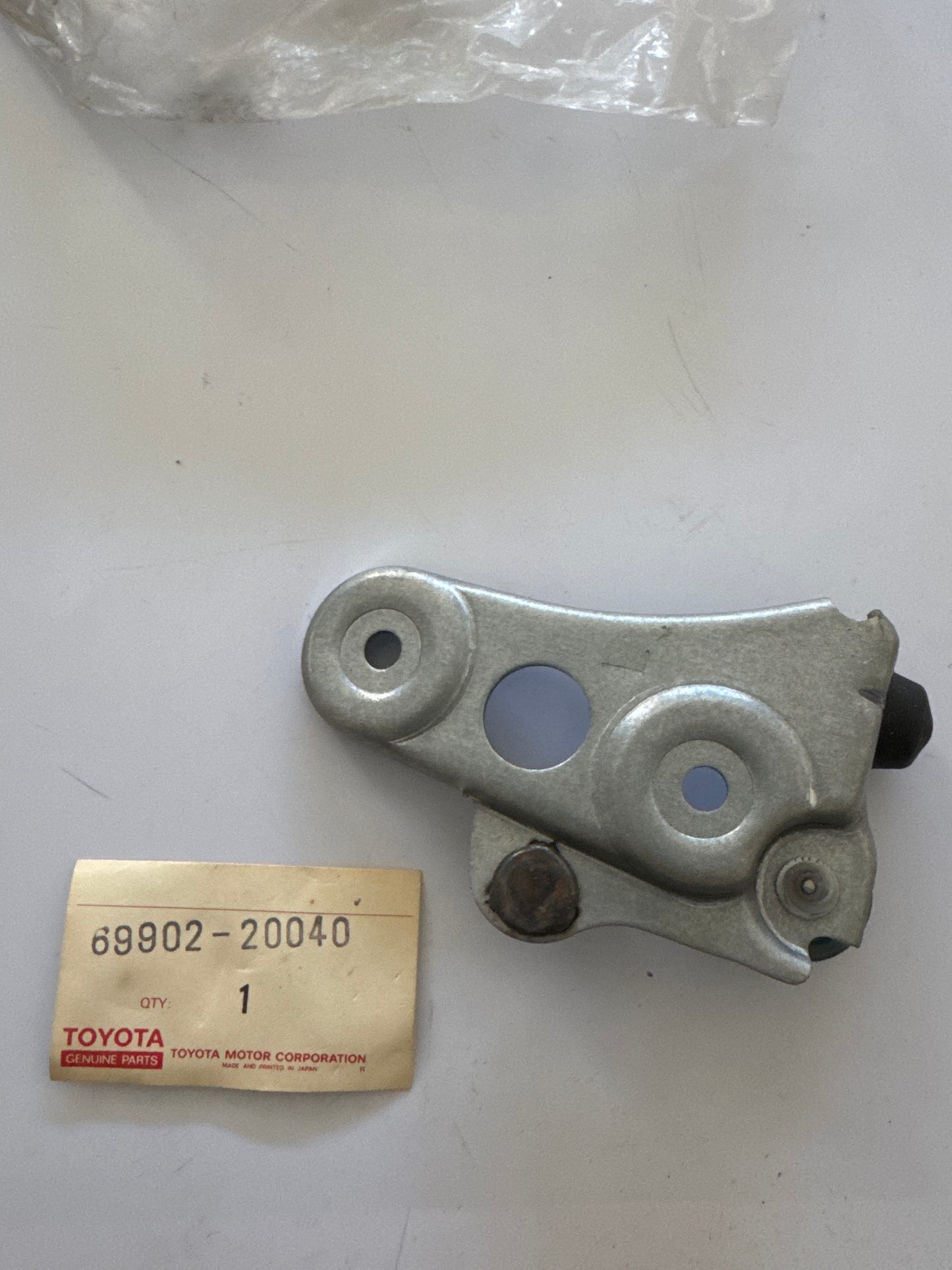 69902-20040, 69902-20040 FRONT DOOR WINDOW REGULATOR & HINGE, toyota, Toyota - Lexus