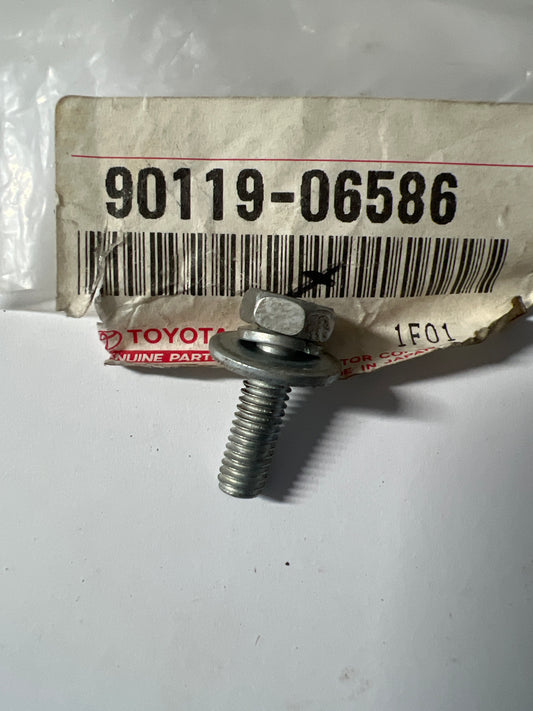 90119-06586 HOOD & FRONT FENDER, toyota