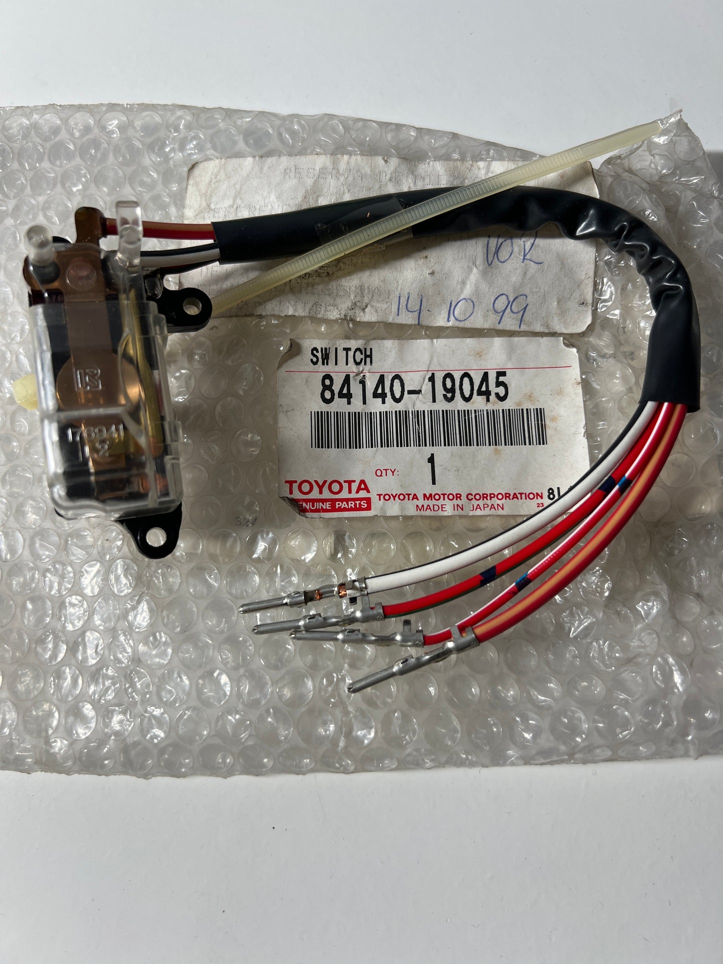 84140-19045, INTERRUPTOR, Toyota-Lexus