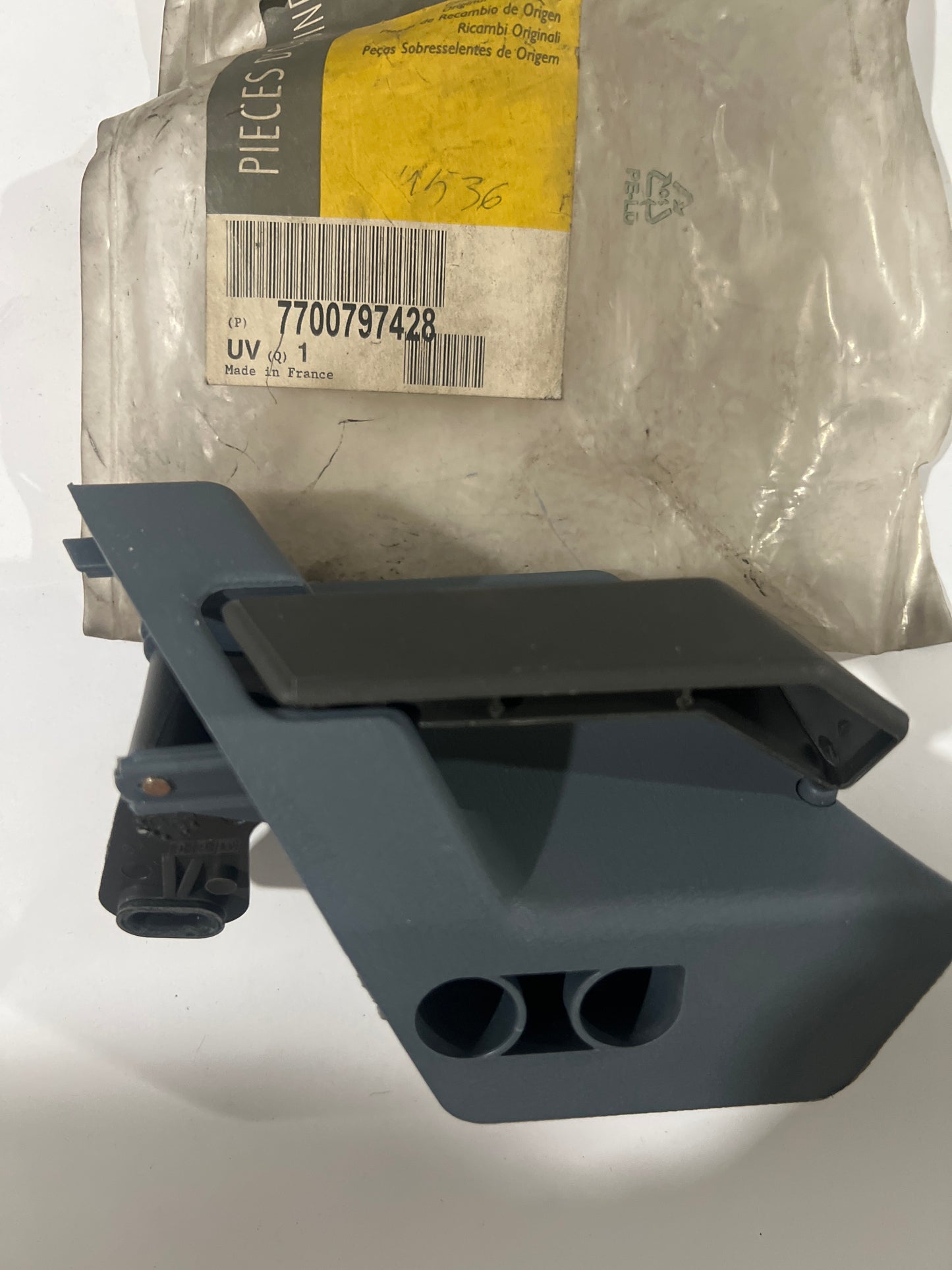 7700797428, EMPU/A INT DER CE, Renault