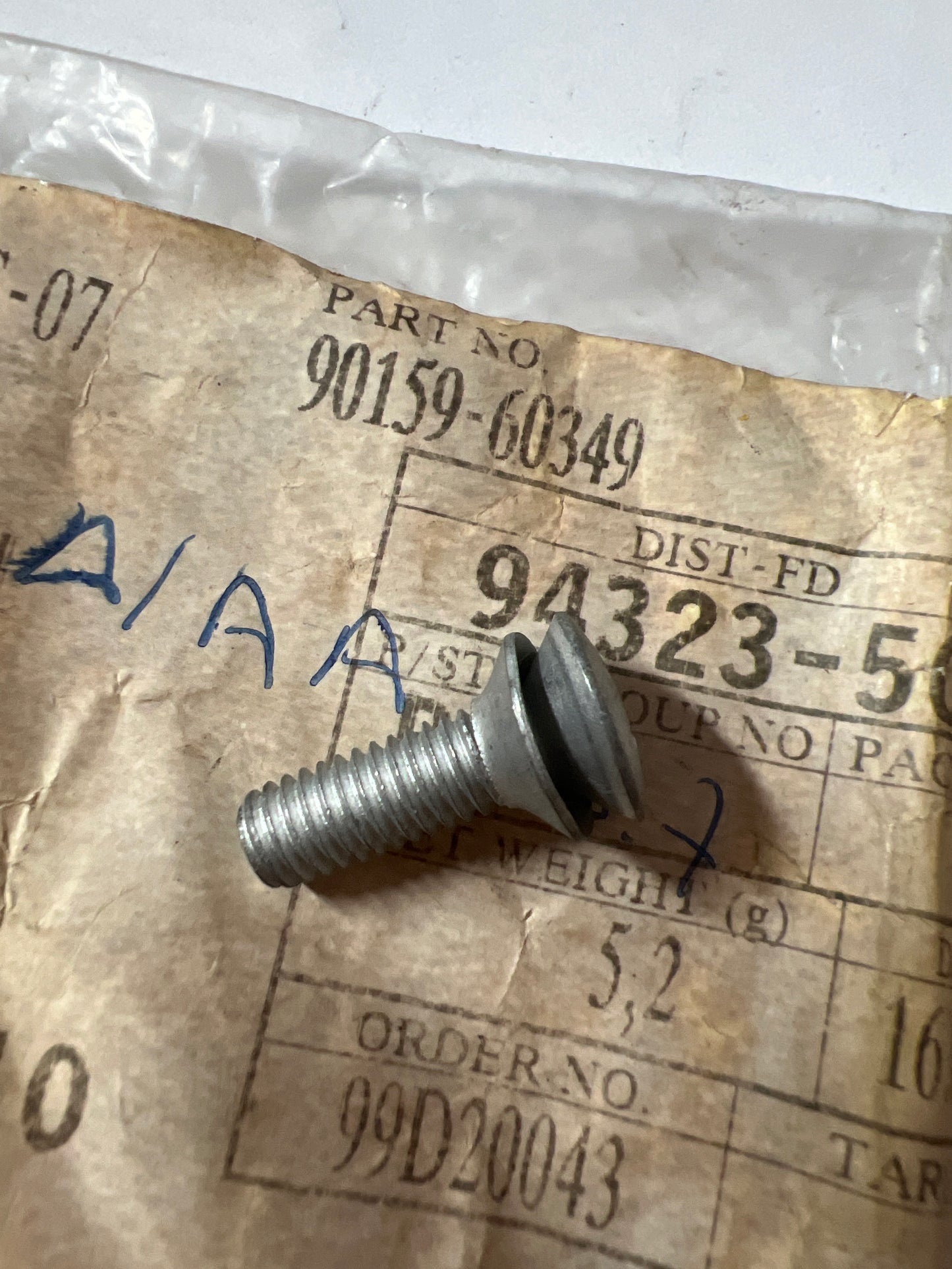 90159-60349 FRONT DOOR LOCK & HANDLE, toyota