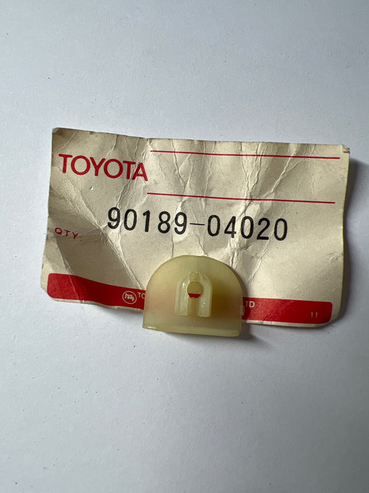 90189-04020, GRAPA, Toyota - Lexus