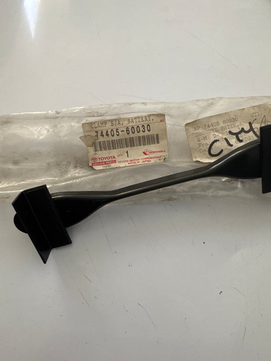 74405-60030, 74405-60030 BATTERY CARRIER, toyota, Toyota - Lexus