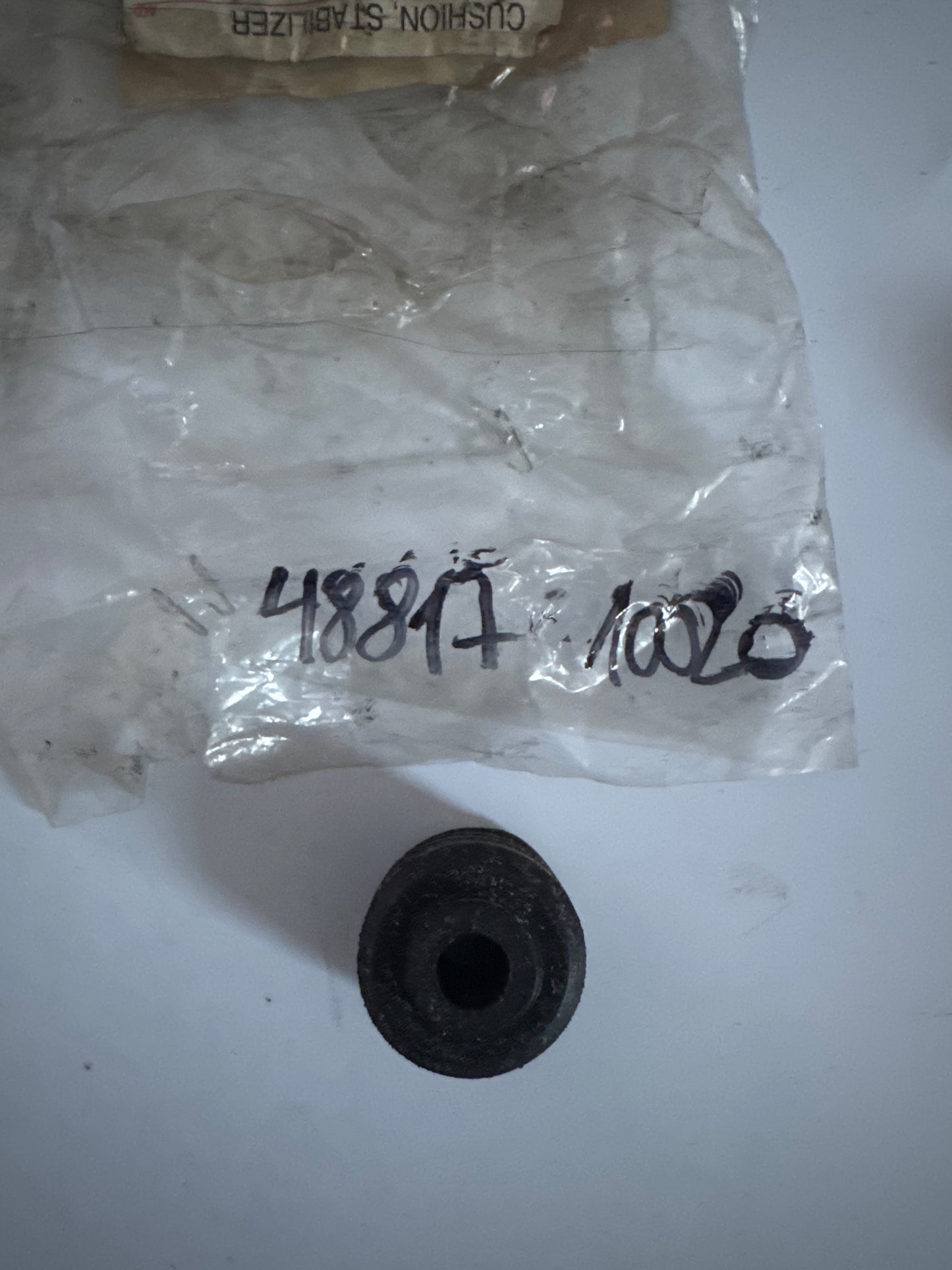 48817-10020 FRONT SPRING & SHOCK ABSORBER, toyota