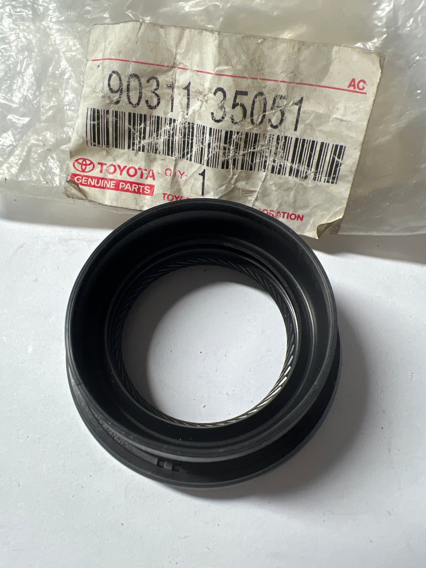 90311-35051 FRONT AXLE HOUSING & DIFFERENTIAL, toyota