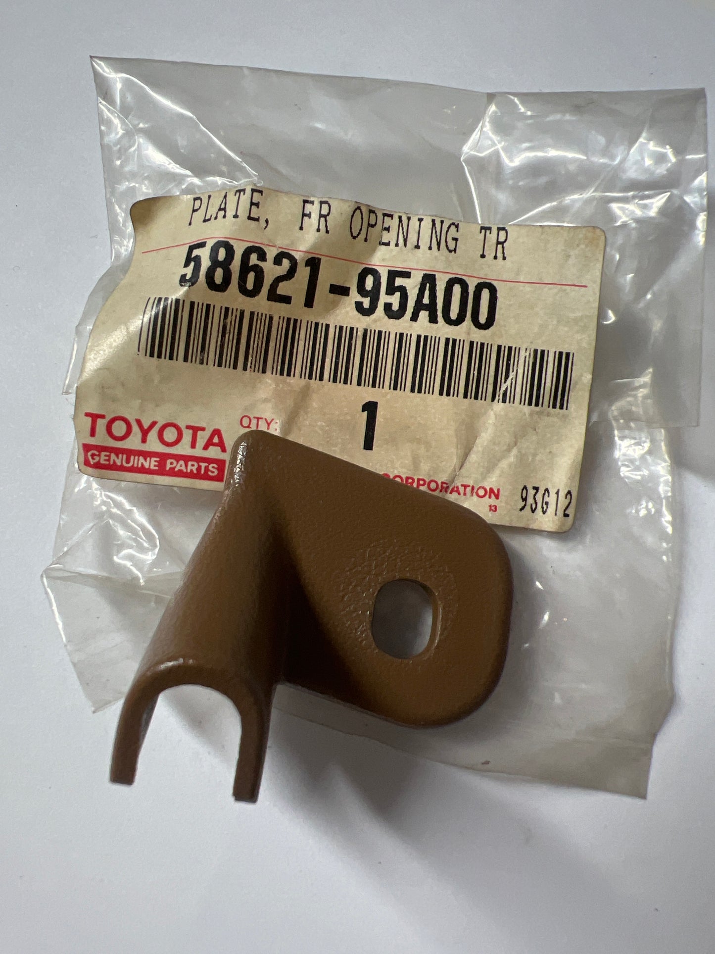 58621-95A00 INSIDE TRIM BOARD, toyota