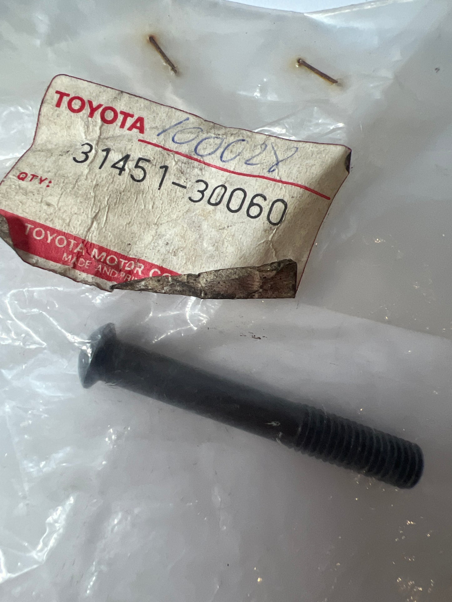 31451-30060 CLUTCH MASTER CYLINDER, toyota