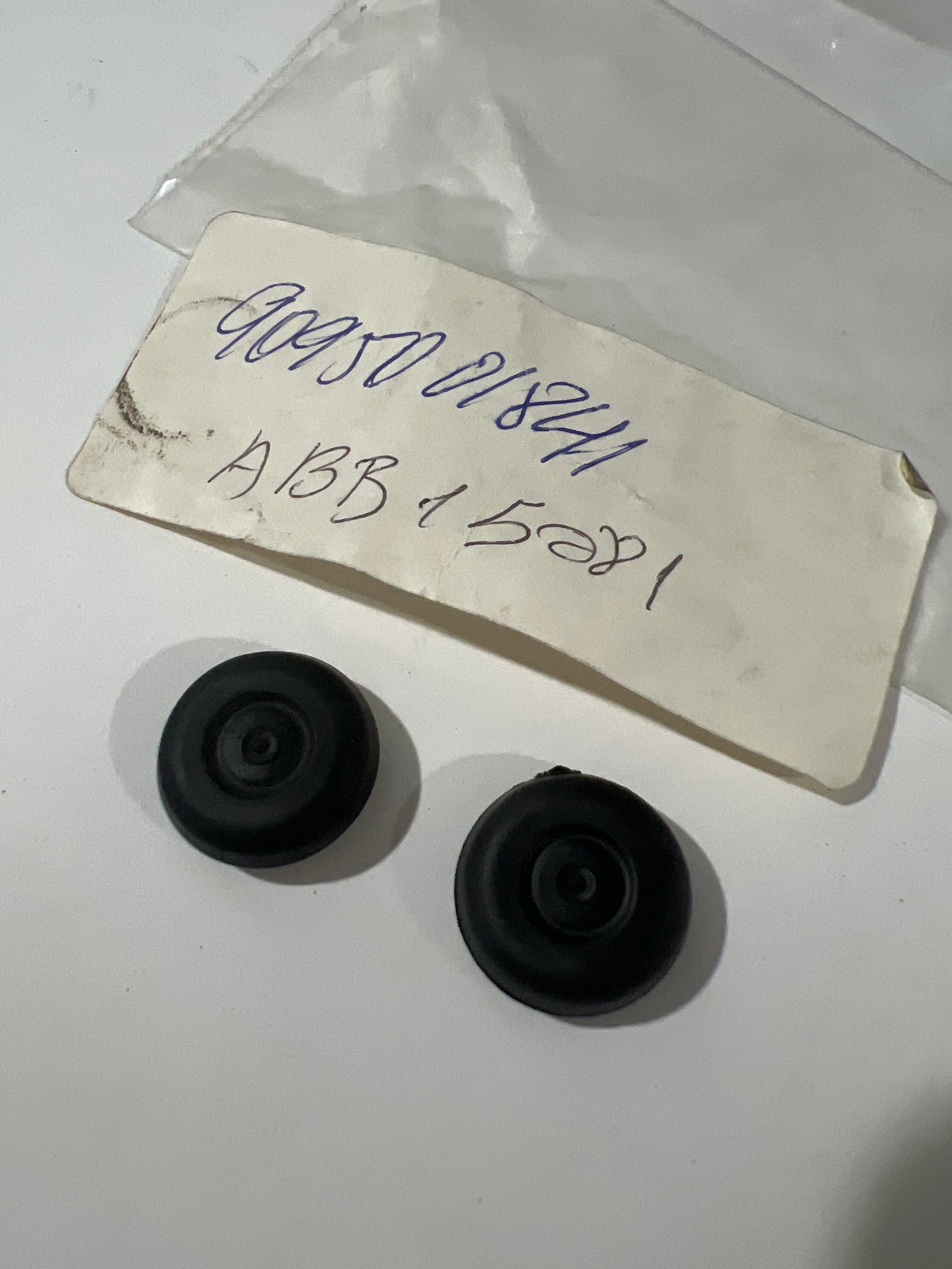 90950-01841 HOLE PLUG, toyota