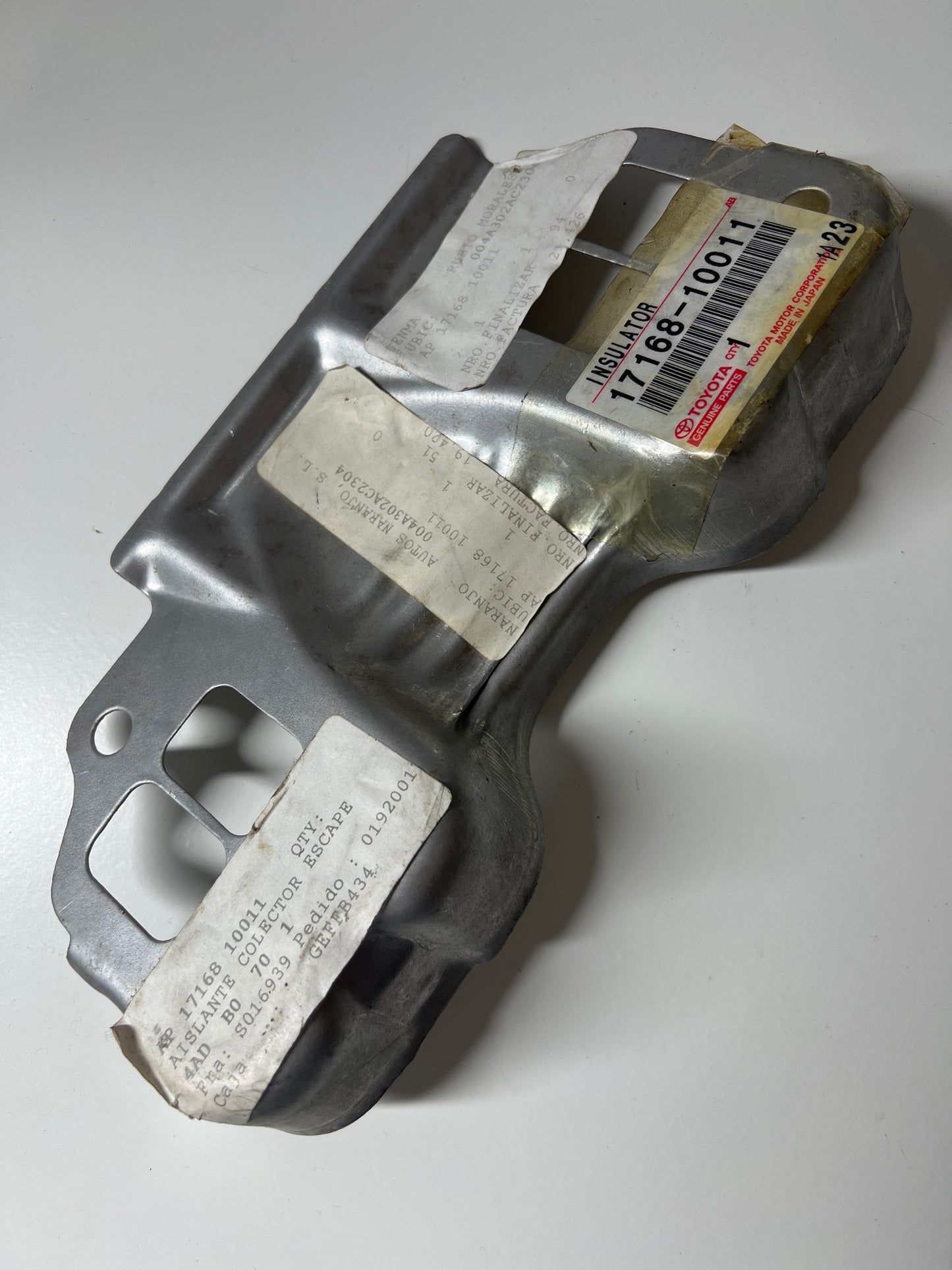 17168-10011 MANIFOLD, toyota