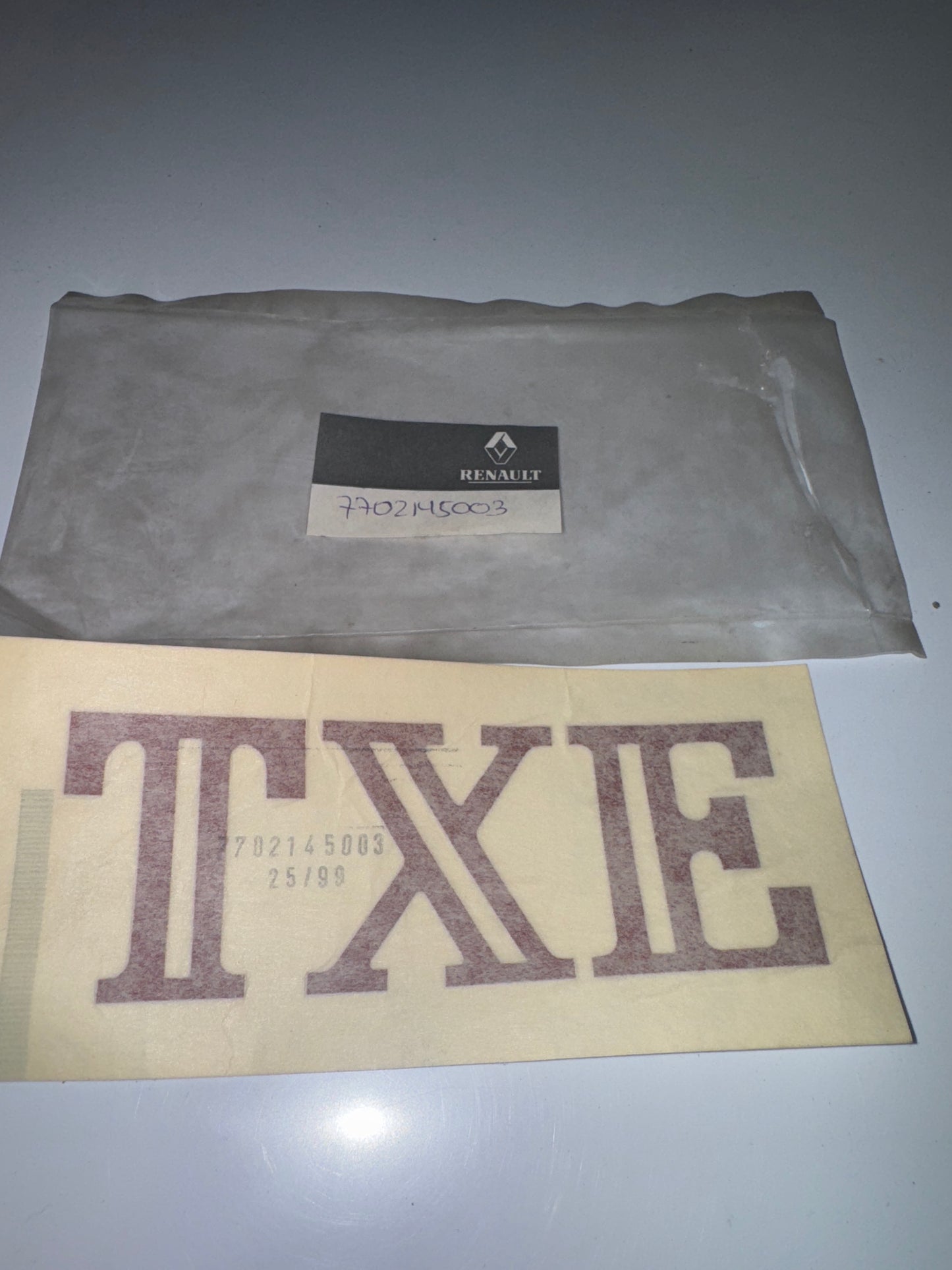 7702145003, MONO DECO TXE ROJ, Renault