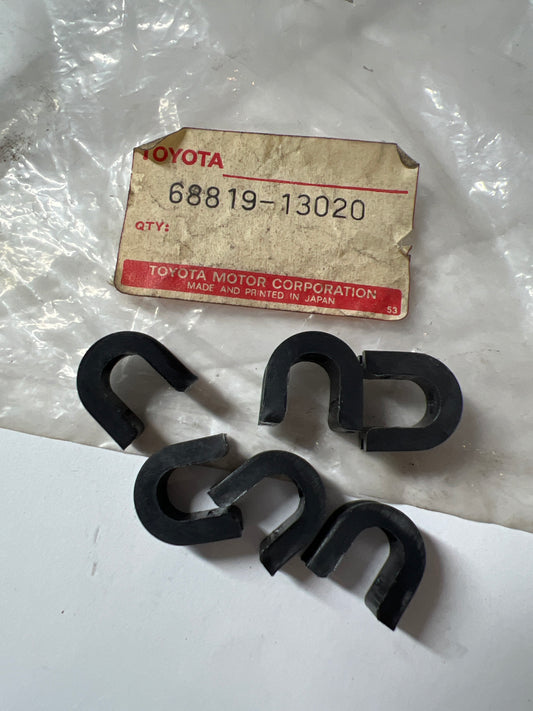 68819-13020; toyota