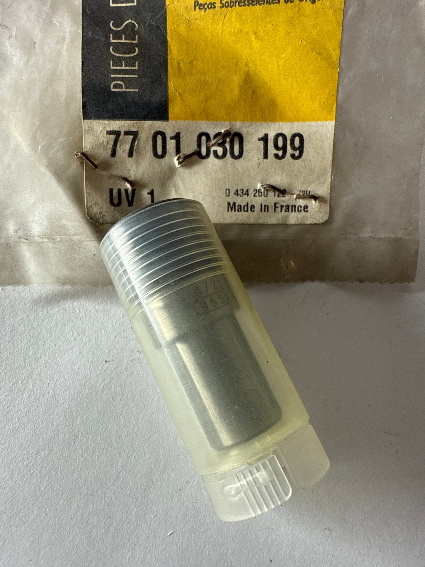 7701030199 - INYECTOR - Renault