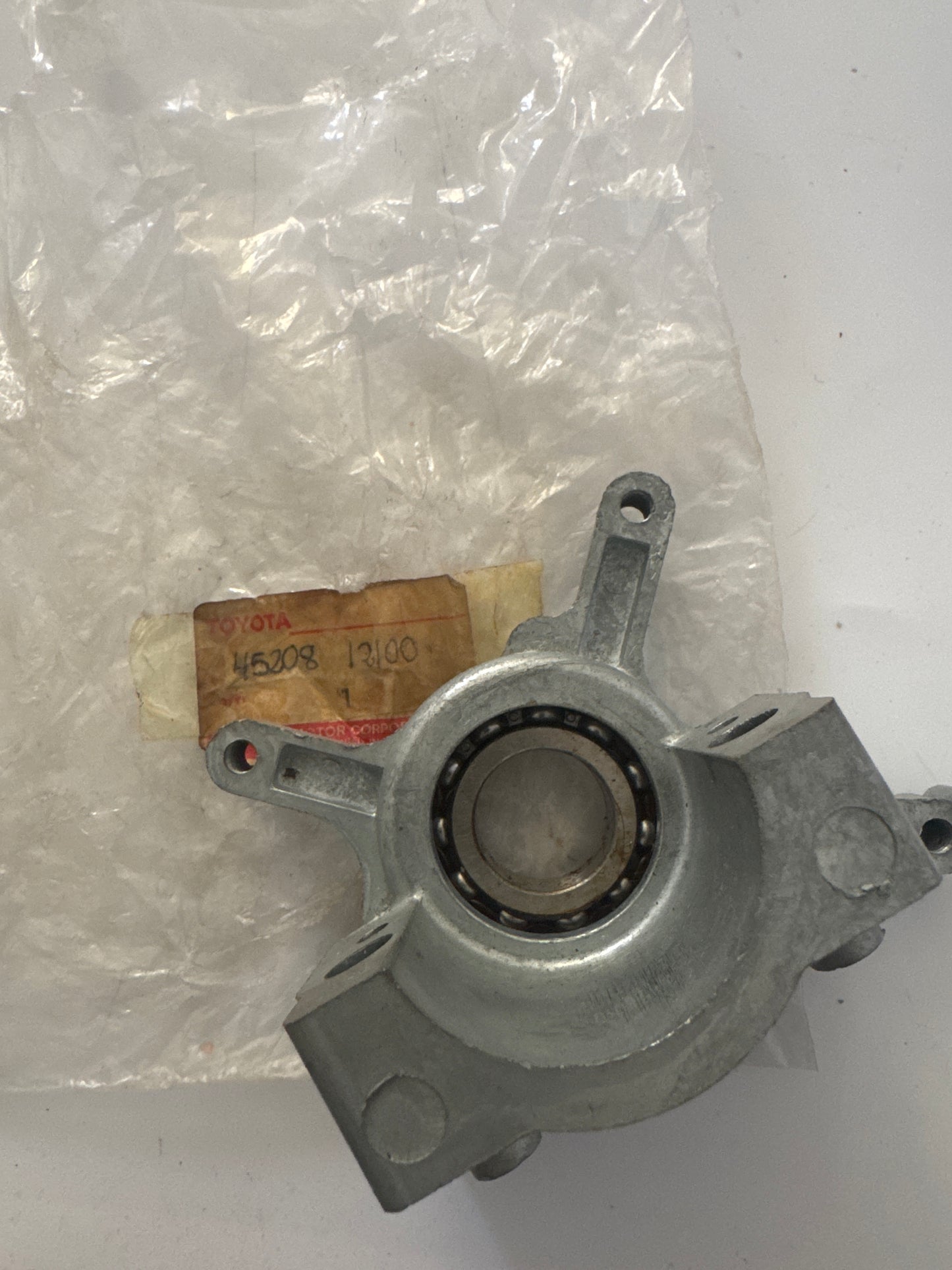 45208-12100, Housing Sub-Assembly, Toyota - Lexus