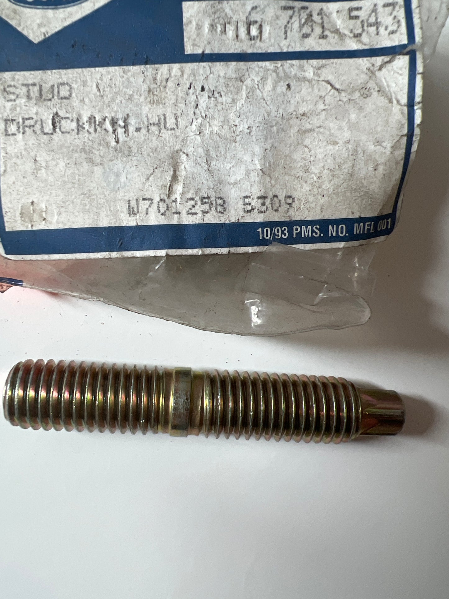 6701543, BOTÓN DE PRESIÓN, Ford