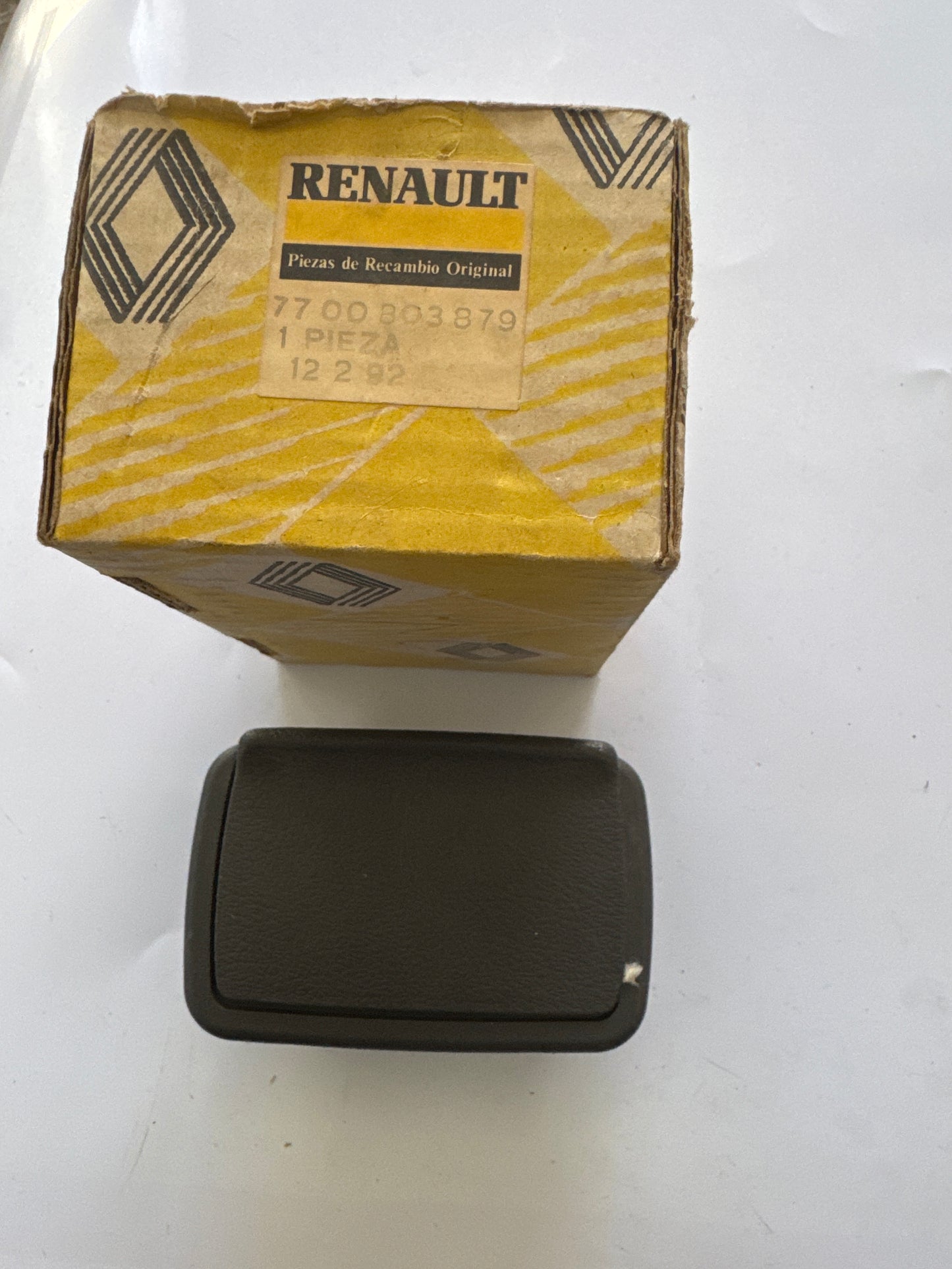 7700803879, CENICERO, Renault
