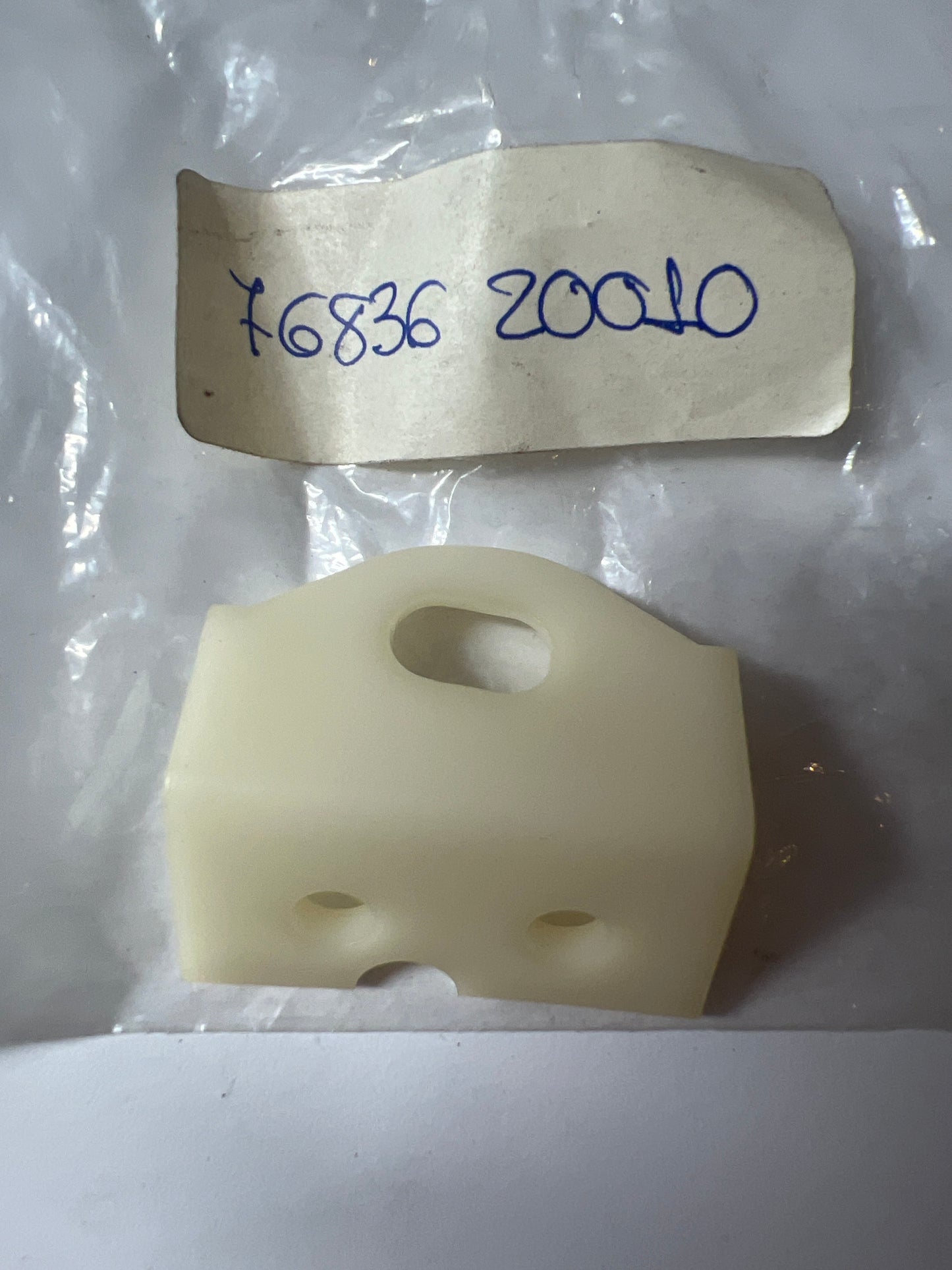 76836-20010 MUDGUARD & SPOILER, toyota