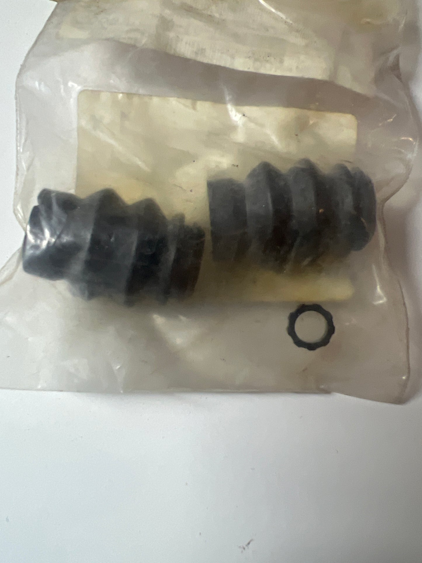 4055842, KIT DE REPARACIÓN - CAS, Ford