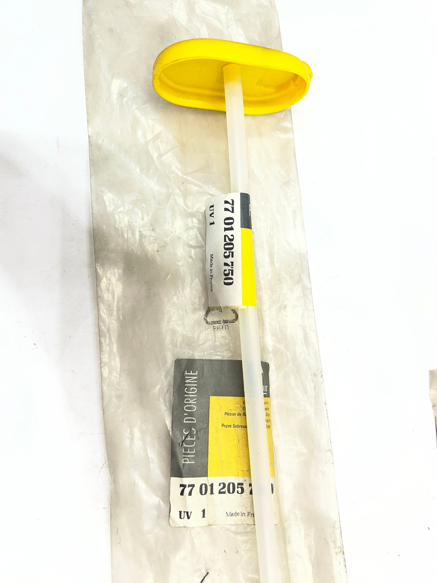 7701205750 TAPON VASO LIMPIA RENAULT