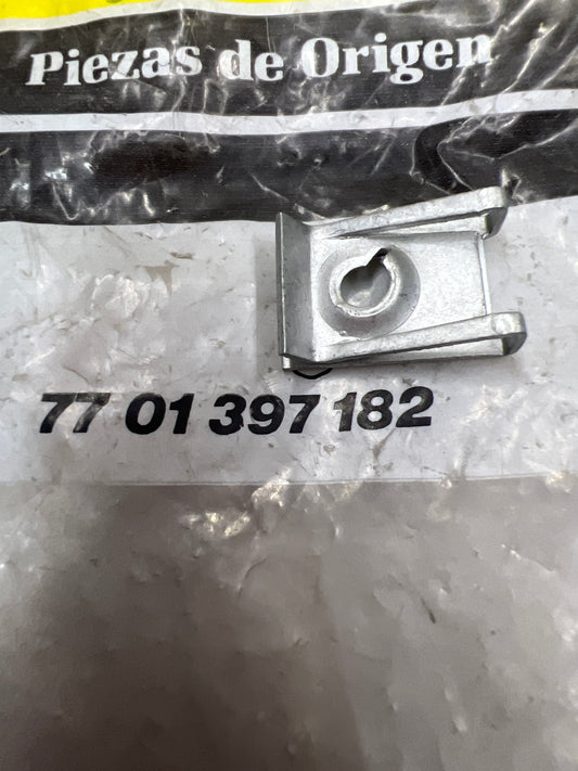 7701397182 1=30 TUERCAS RENAULT