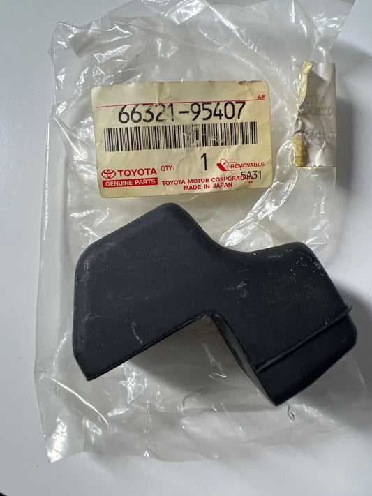 66321-95407 , PARACHOQUES, GOMA DE PUERTA, Toyota - Lexus