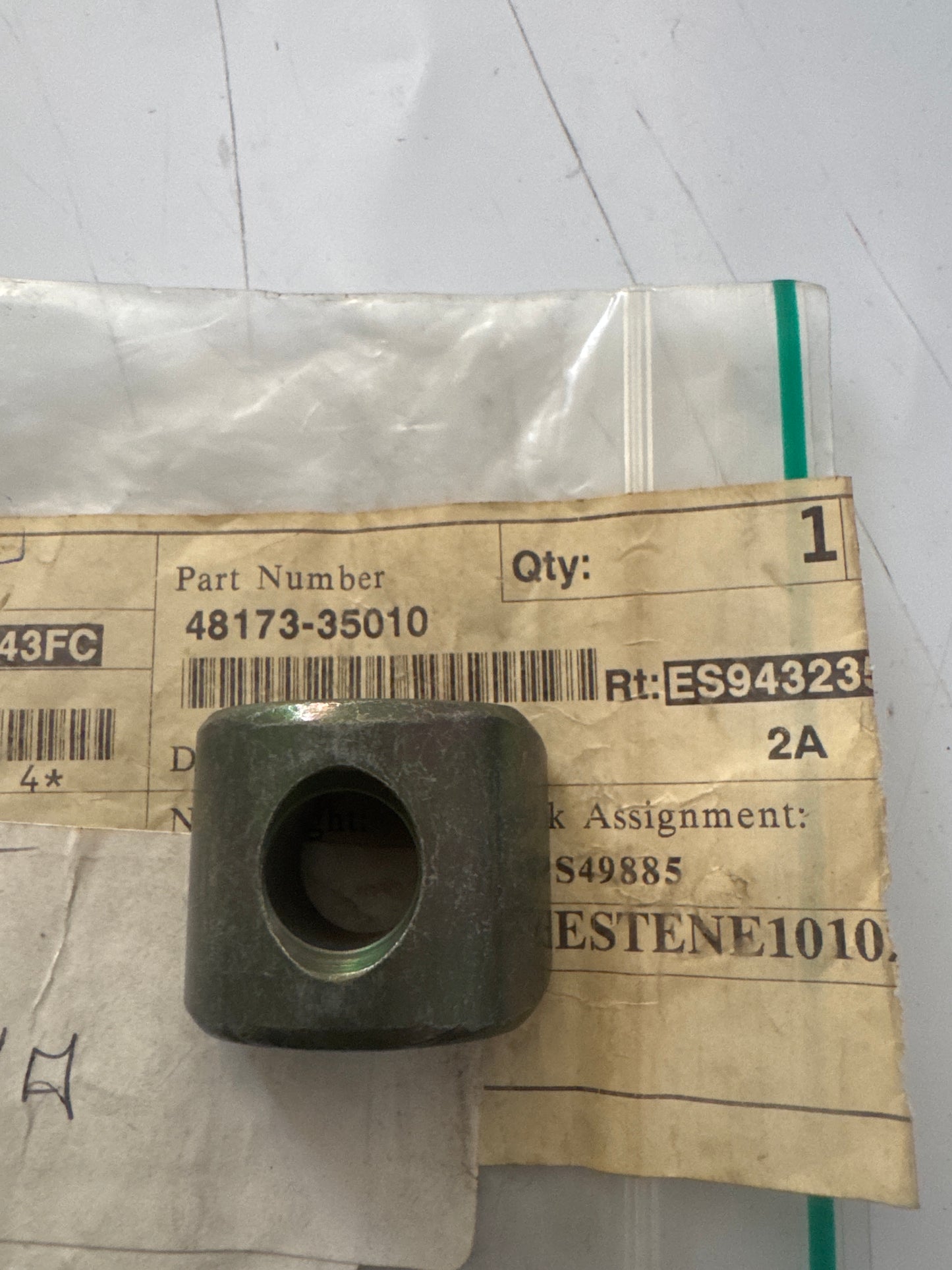 48173-35010, 48173-35010 FRONT SPRING & SHOCK ABSORBER, toyota, Toyota - Lexus