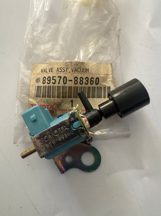 89570-88360, 89570-88360 VACUUM PIPING, toyota, Toyota - Lexus