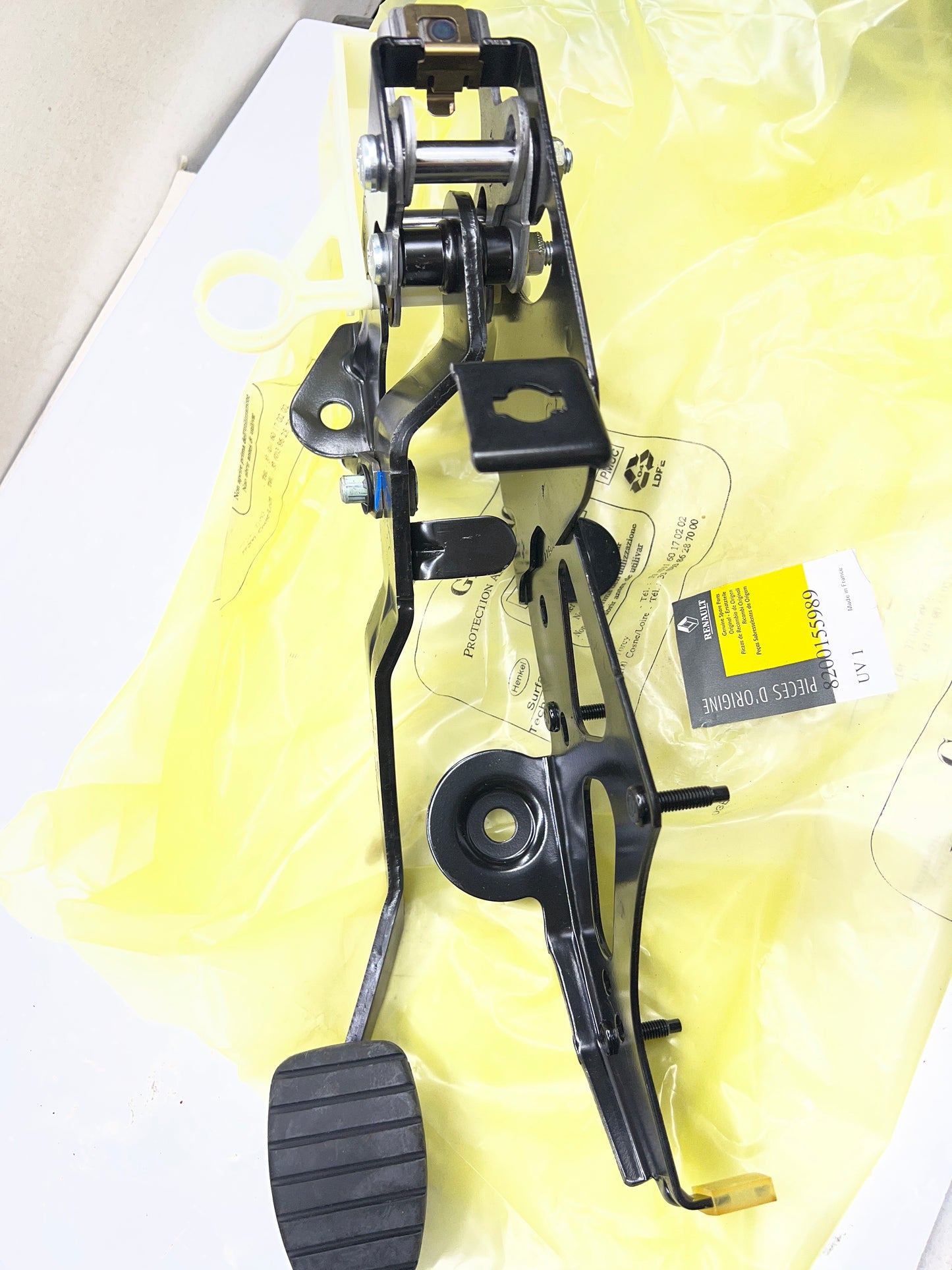 8200155989 PEDAL RENAULT