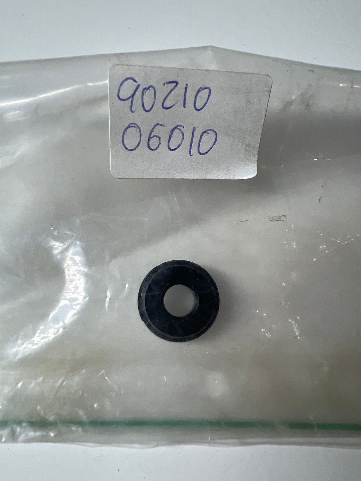 90210-06010, LAVADO SELLADO PARA TAPA DE BOTÓN DE CILINDRO, Toyota - Lexus