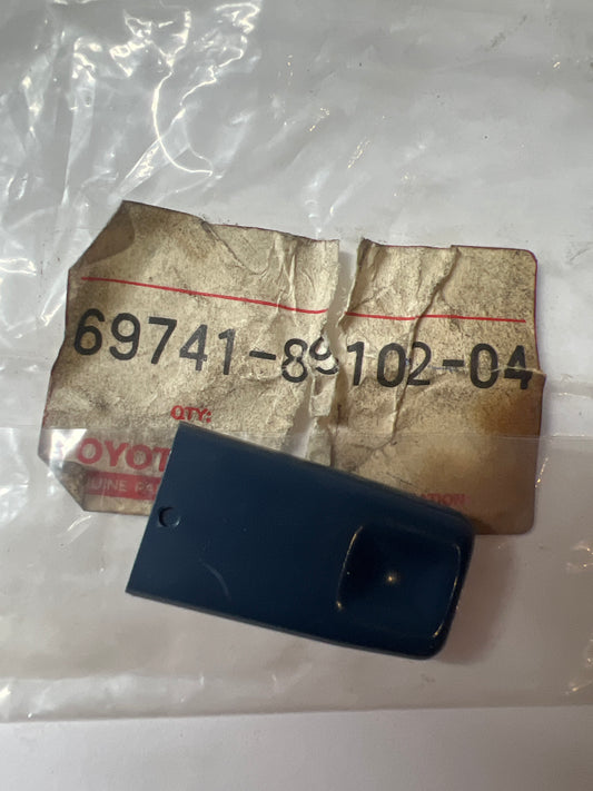 69741-89102-04 FRONT DOOR LOCK & HANDLE
67-56: REAR DOOR LOCK & HANDLE, toyota