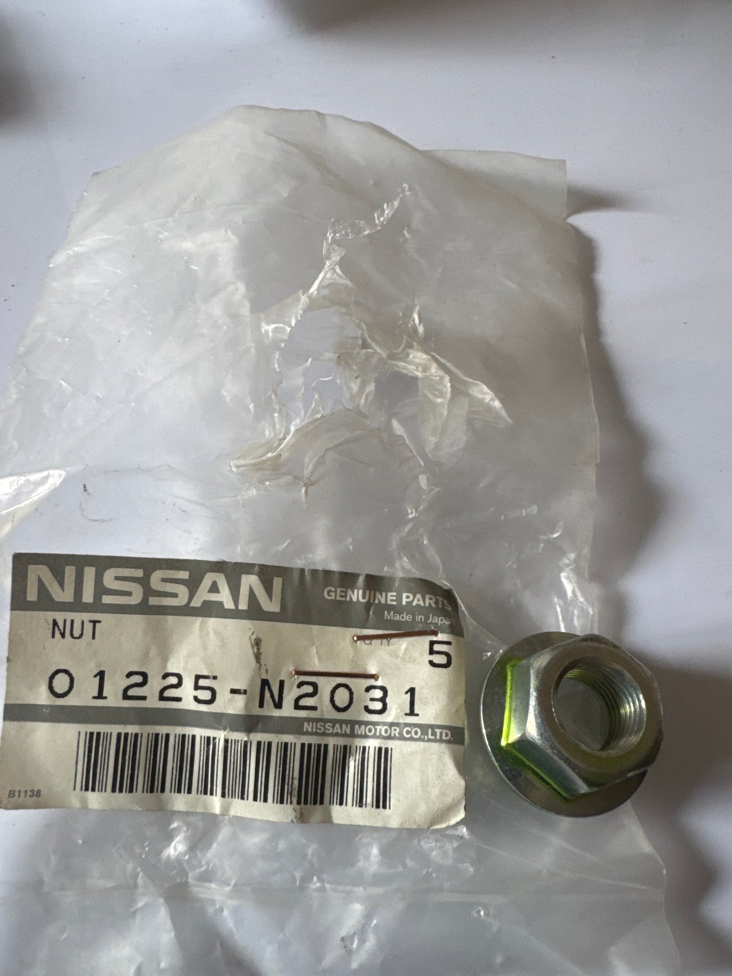 1225-N2031, TUERCA, Nissan