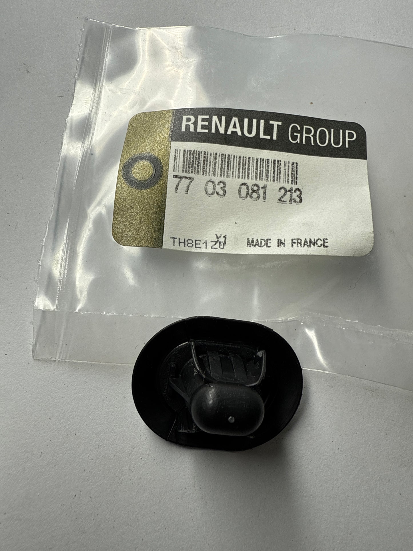 7703081213 - CLIP SUJECION - Renault